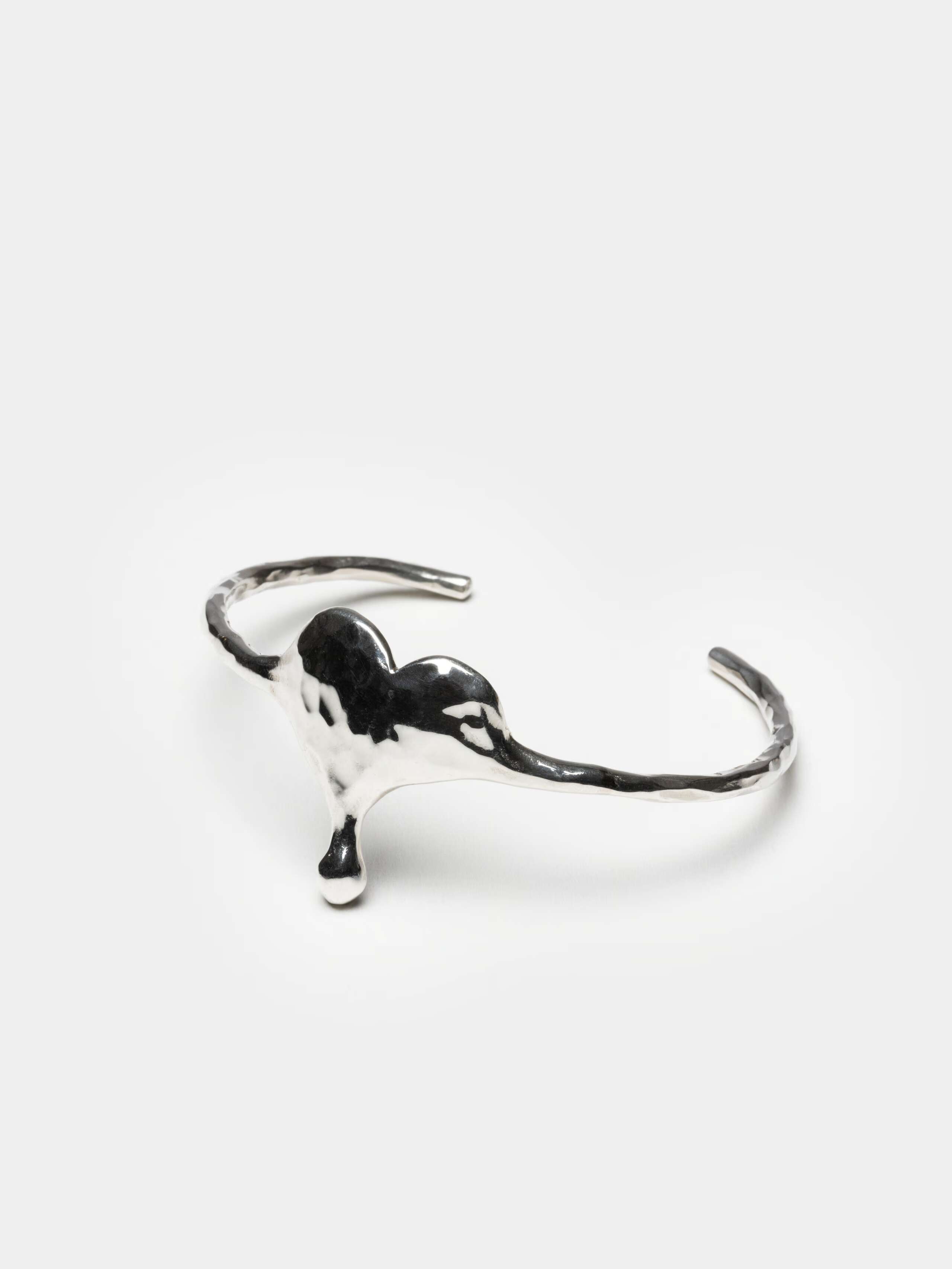 Product Shot of Soft Heart Bangle Silver 