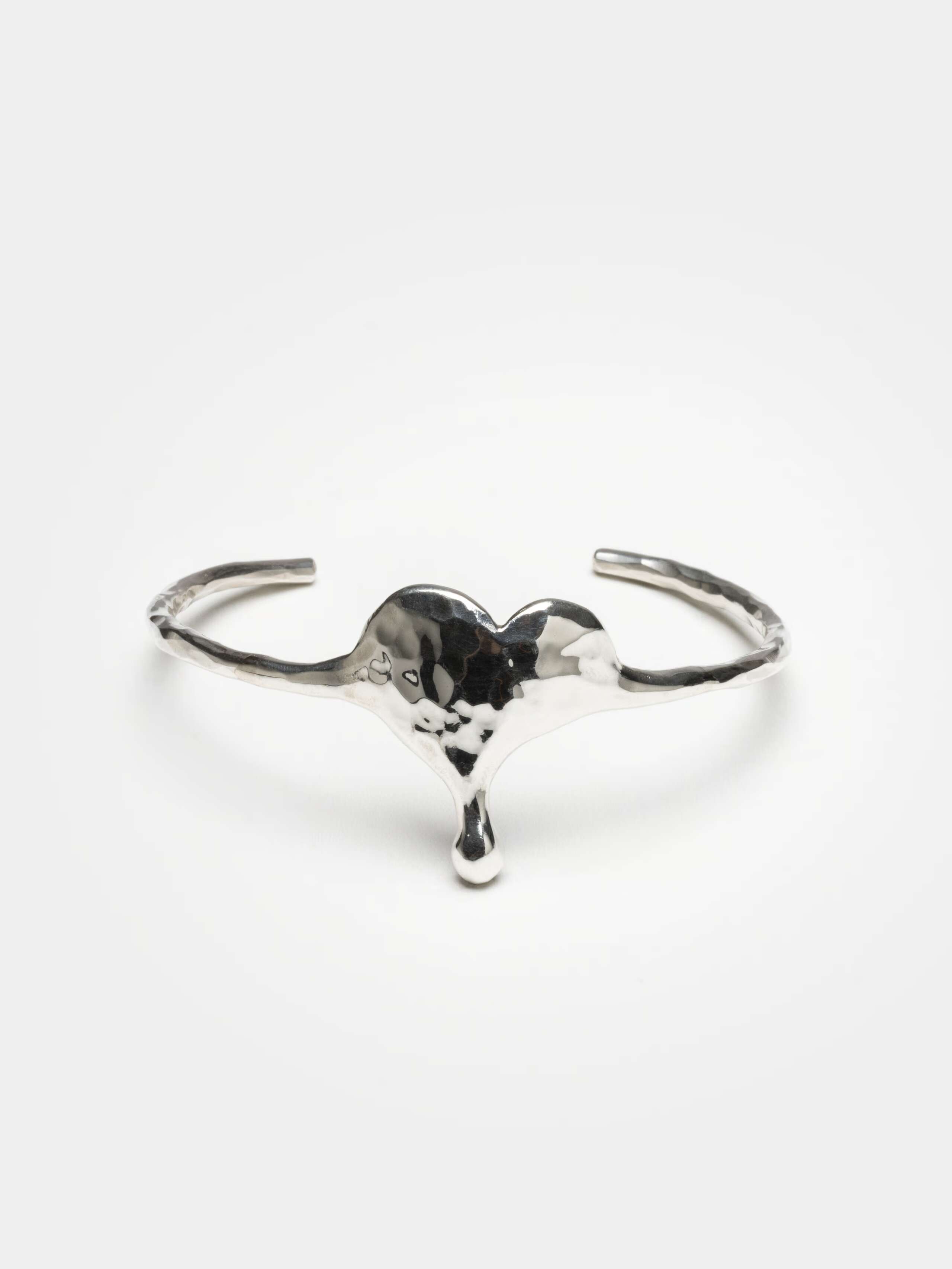 Product Shot of Soft Heart Bangle Silver 
