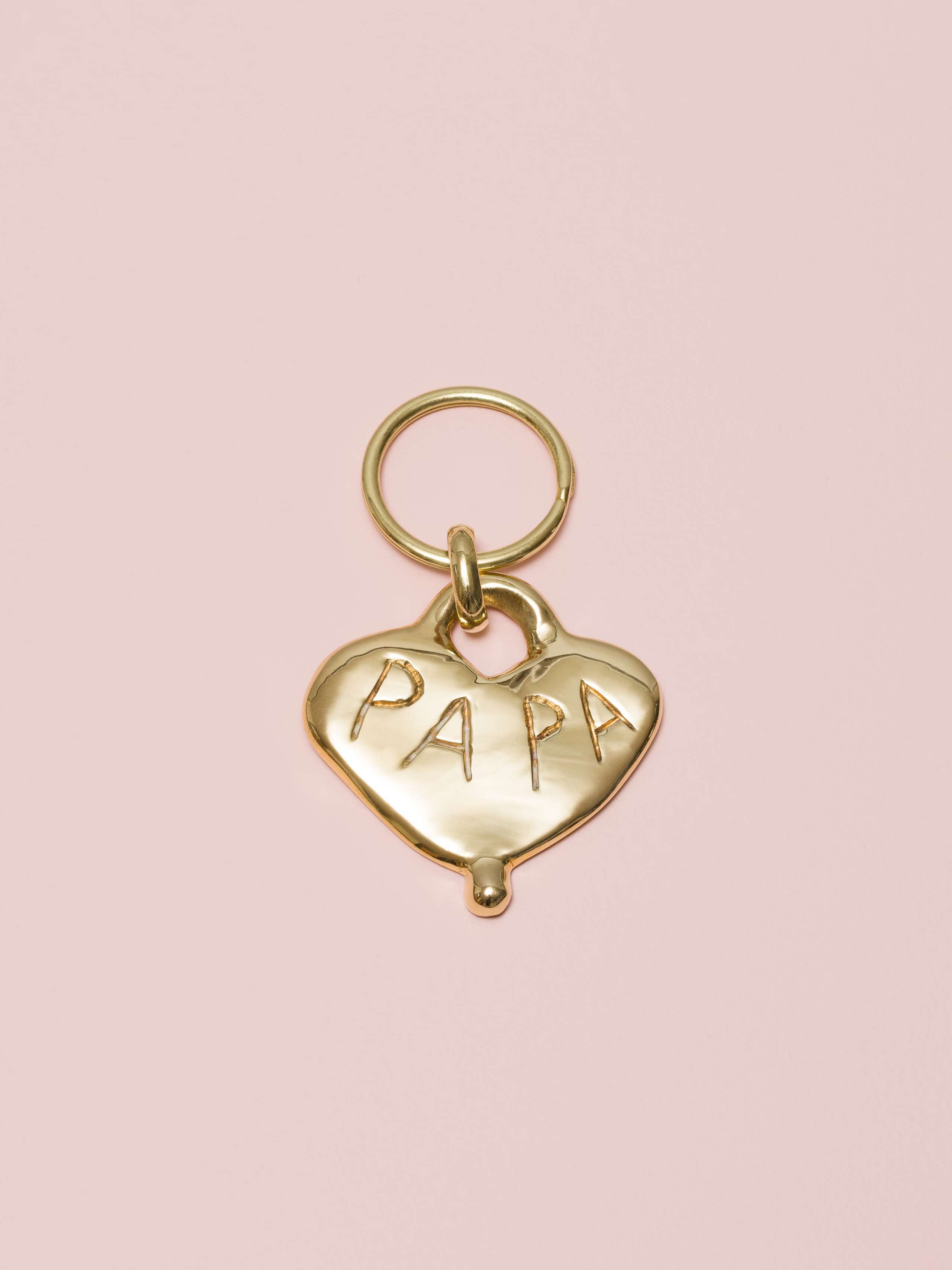 Beautiful brass keychain with PAPA engravery