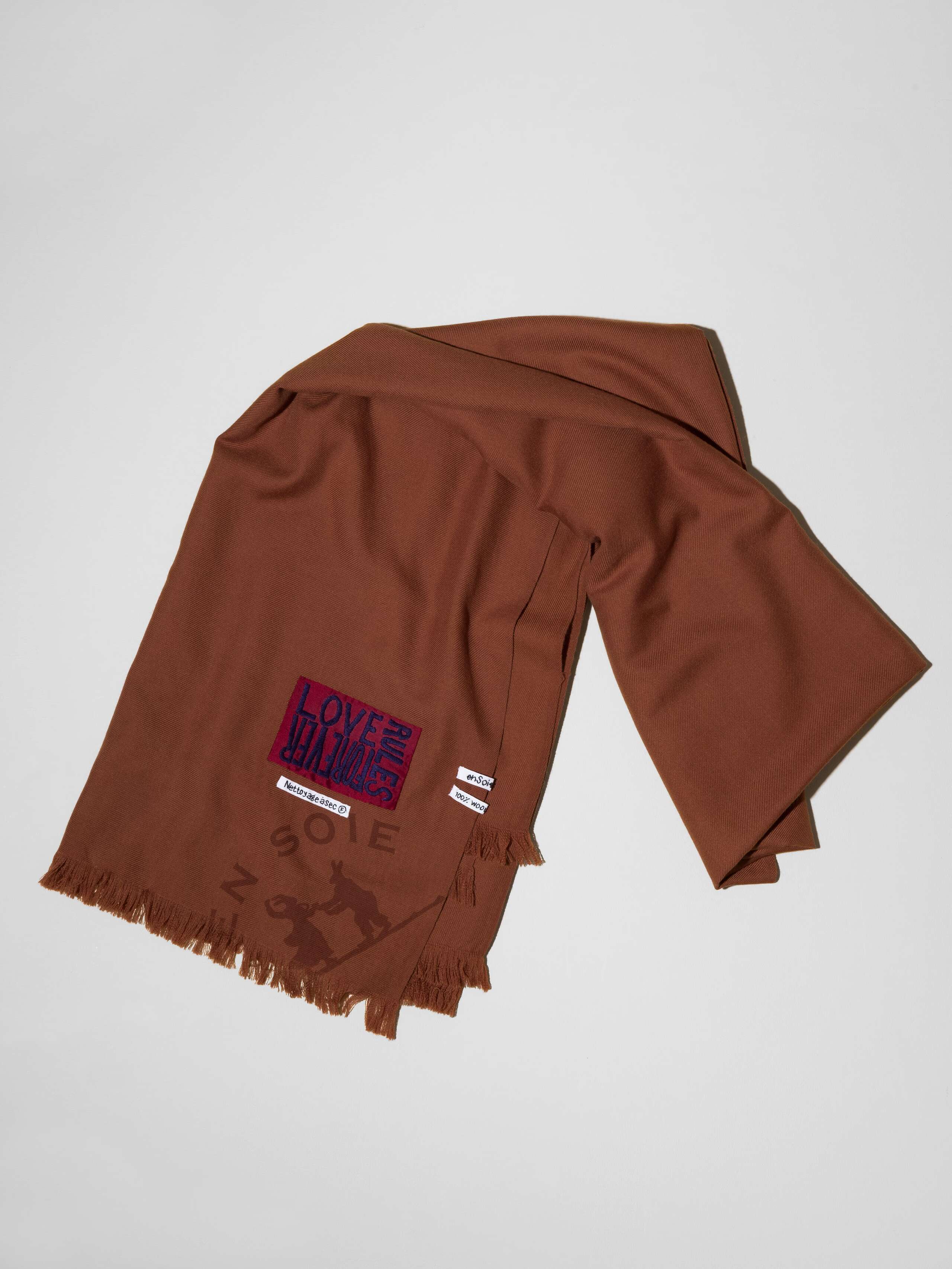 Picture of a beautiful wool scarf in a warm cognac shade