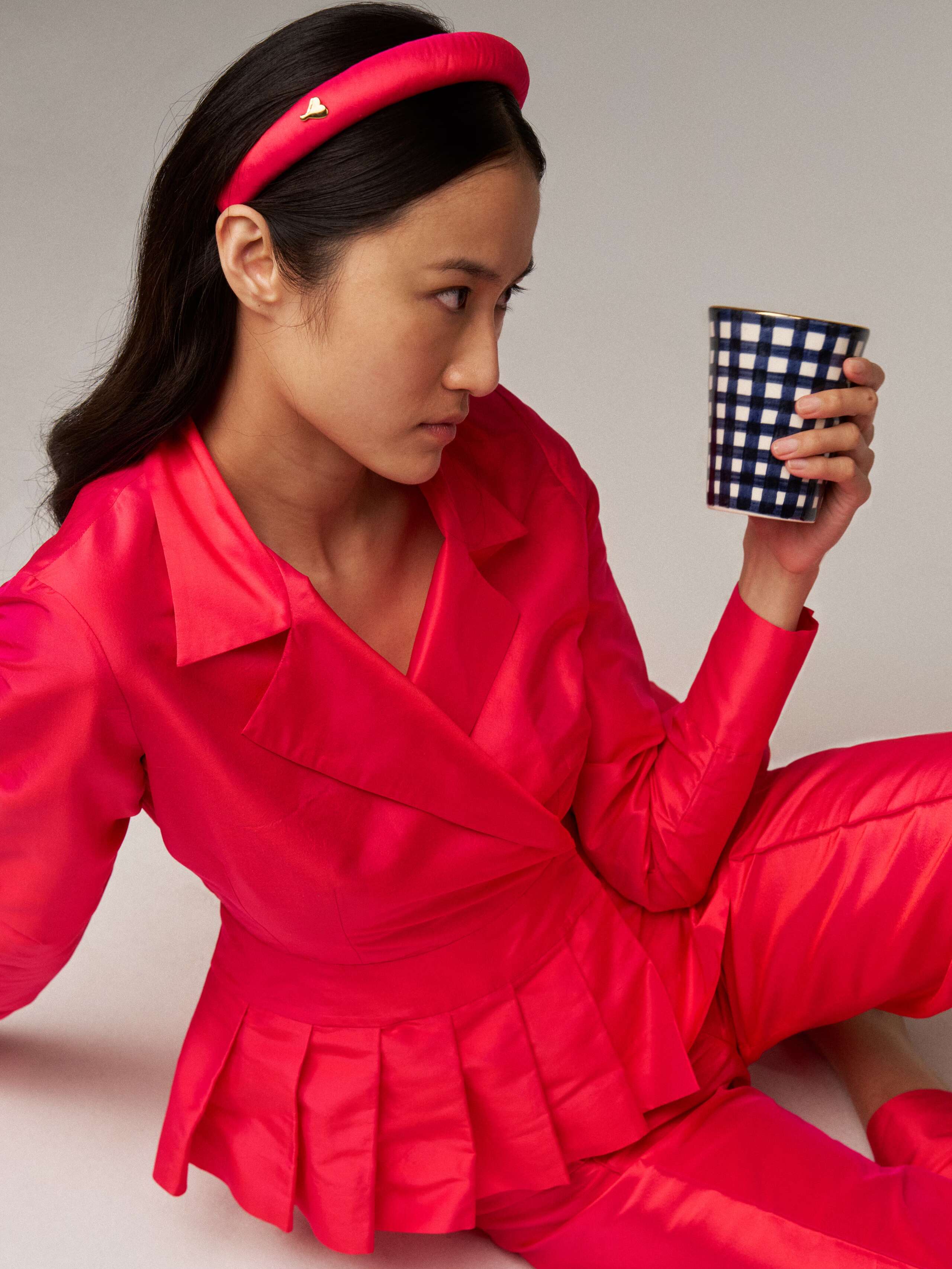 Model wearing the essential collection doupion Blouse Arlette