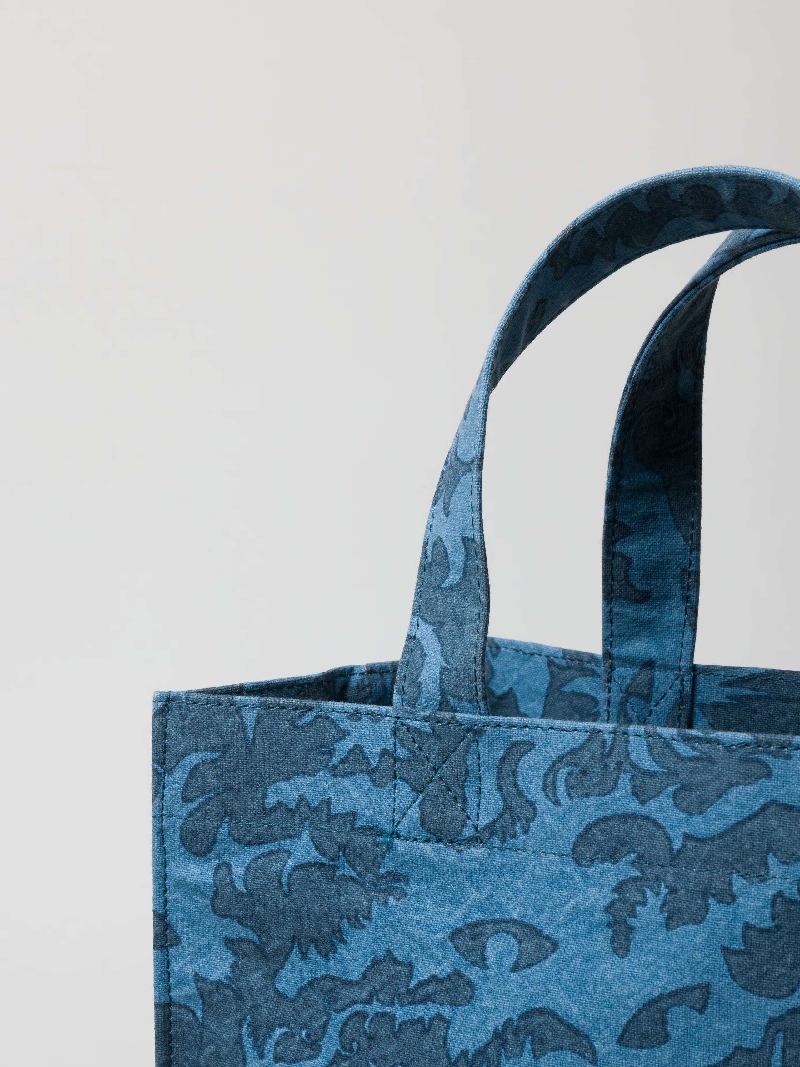 Monster printed cotton canvas Cabas shopper bag in blue and teal