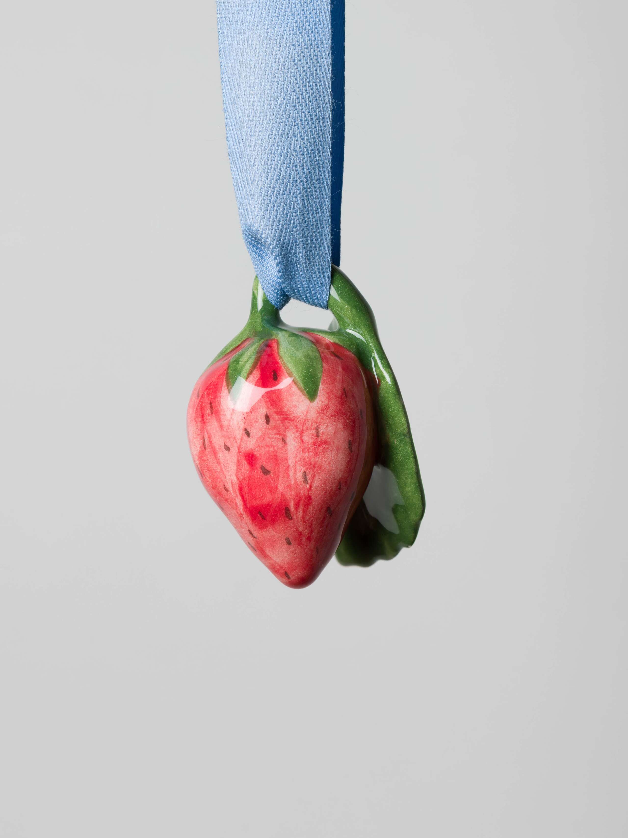 Strawberry ornament made of ceramic handpainted handmade in red and green