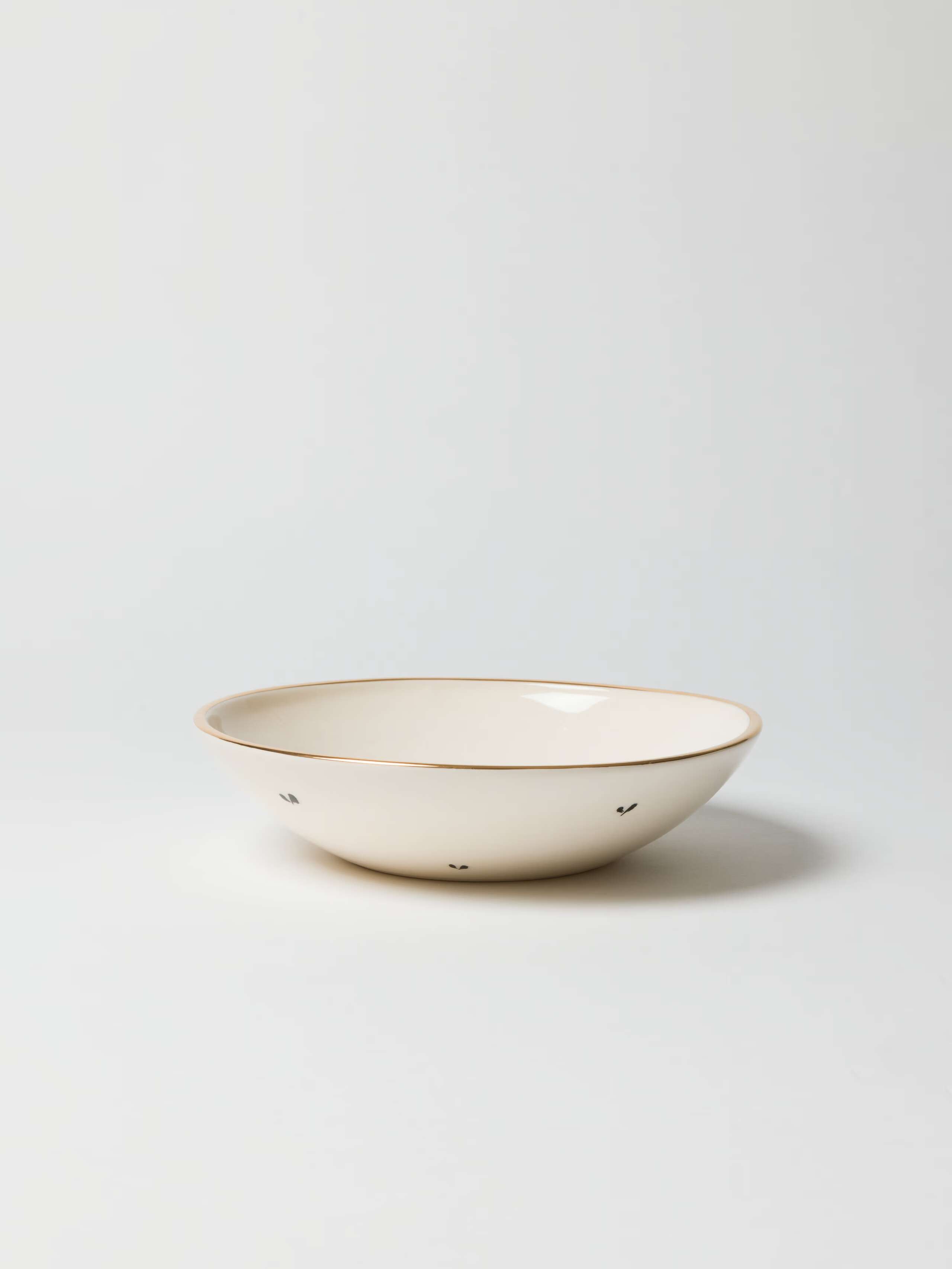 Beau Bowl in Ermine S
