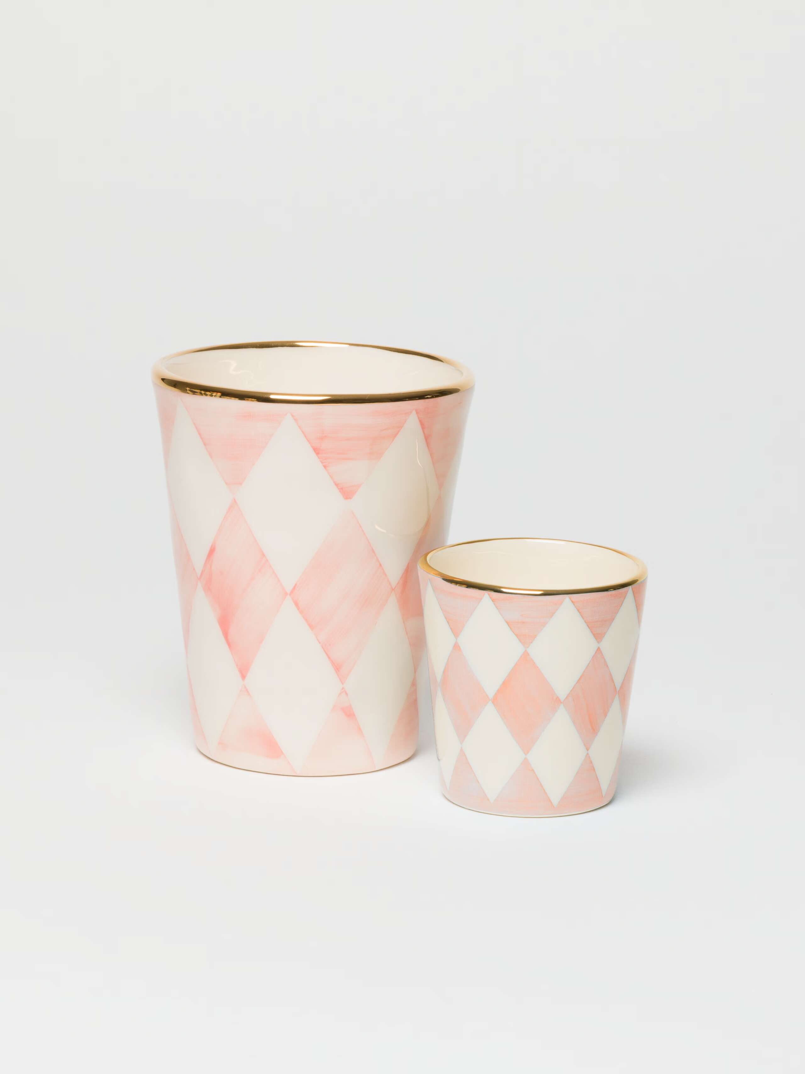 Sourire Cup XS and Espresso Cup in diamond, candy pink