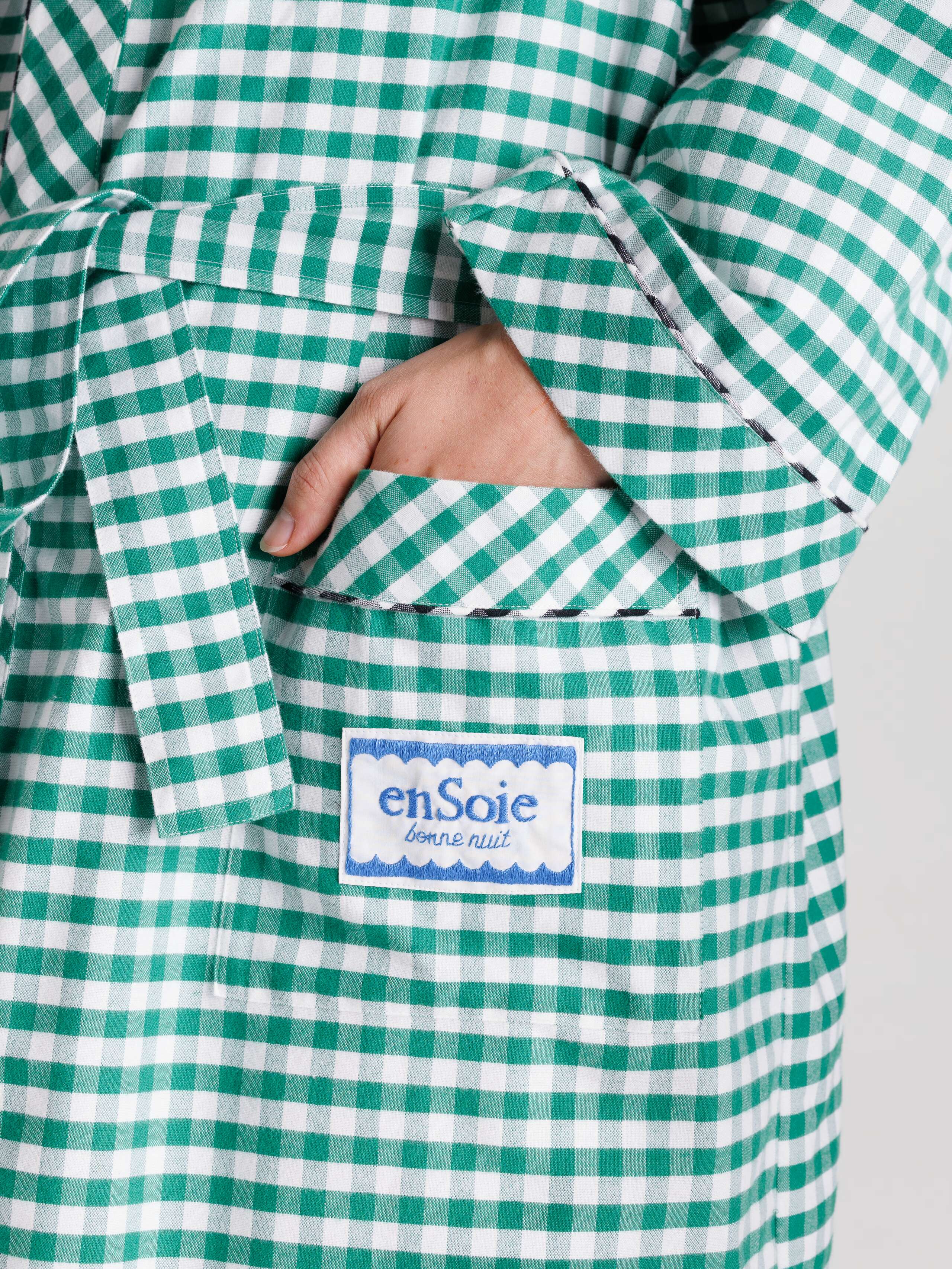 Cotton flannel vichy robe in Linden Green Detail