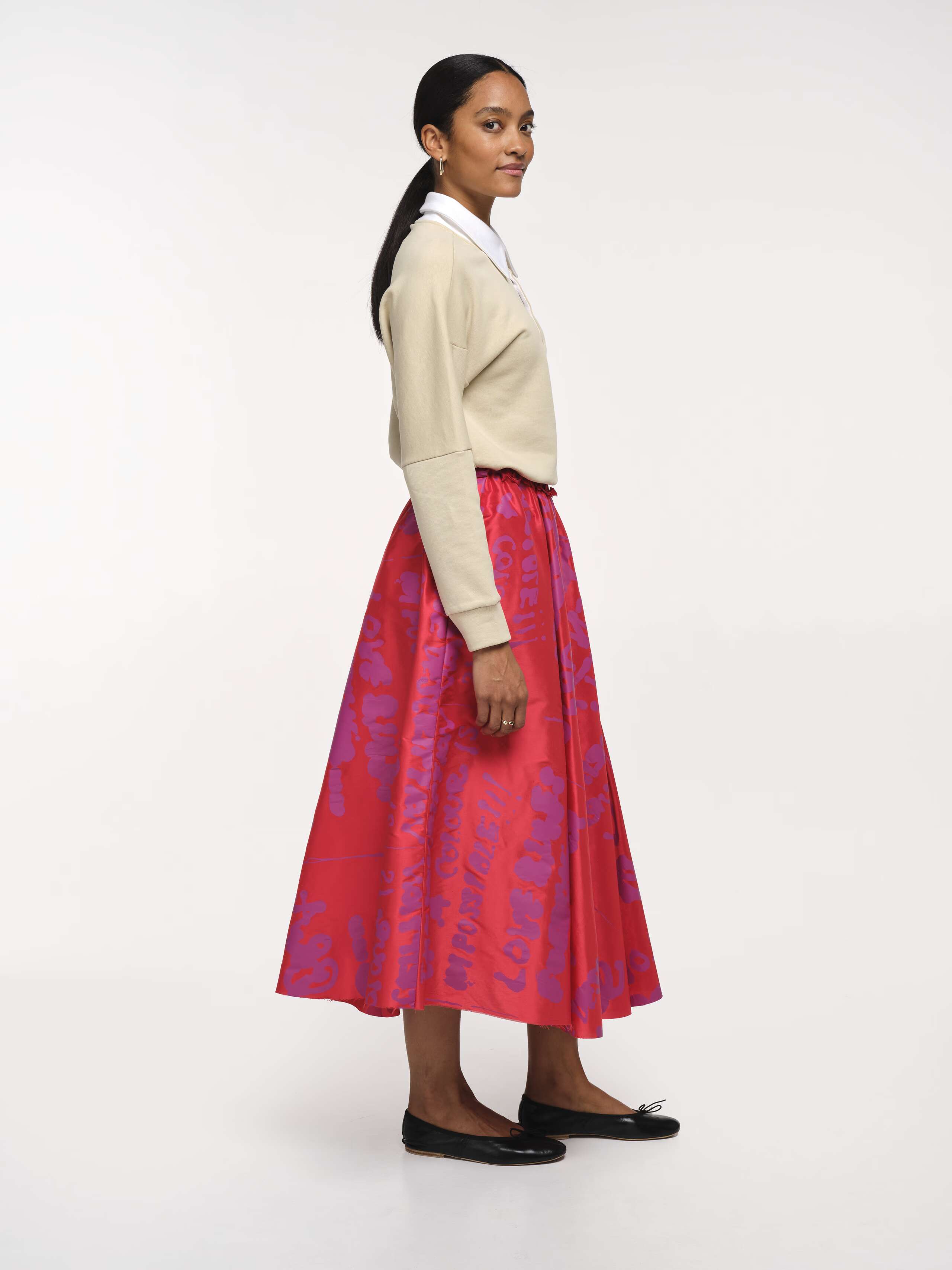 Berta proverb skirt in warmest red