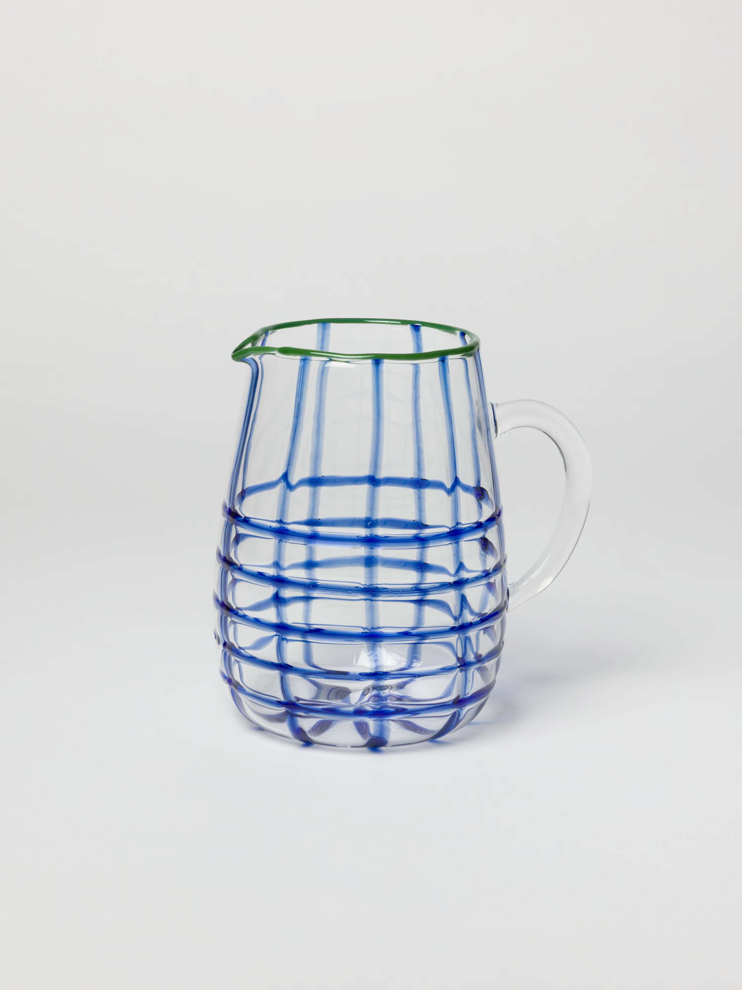 Glass jug in Zurich Navy with green rim