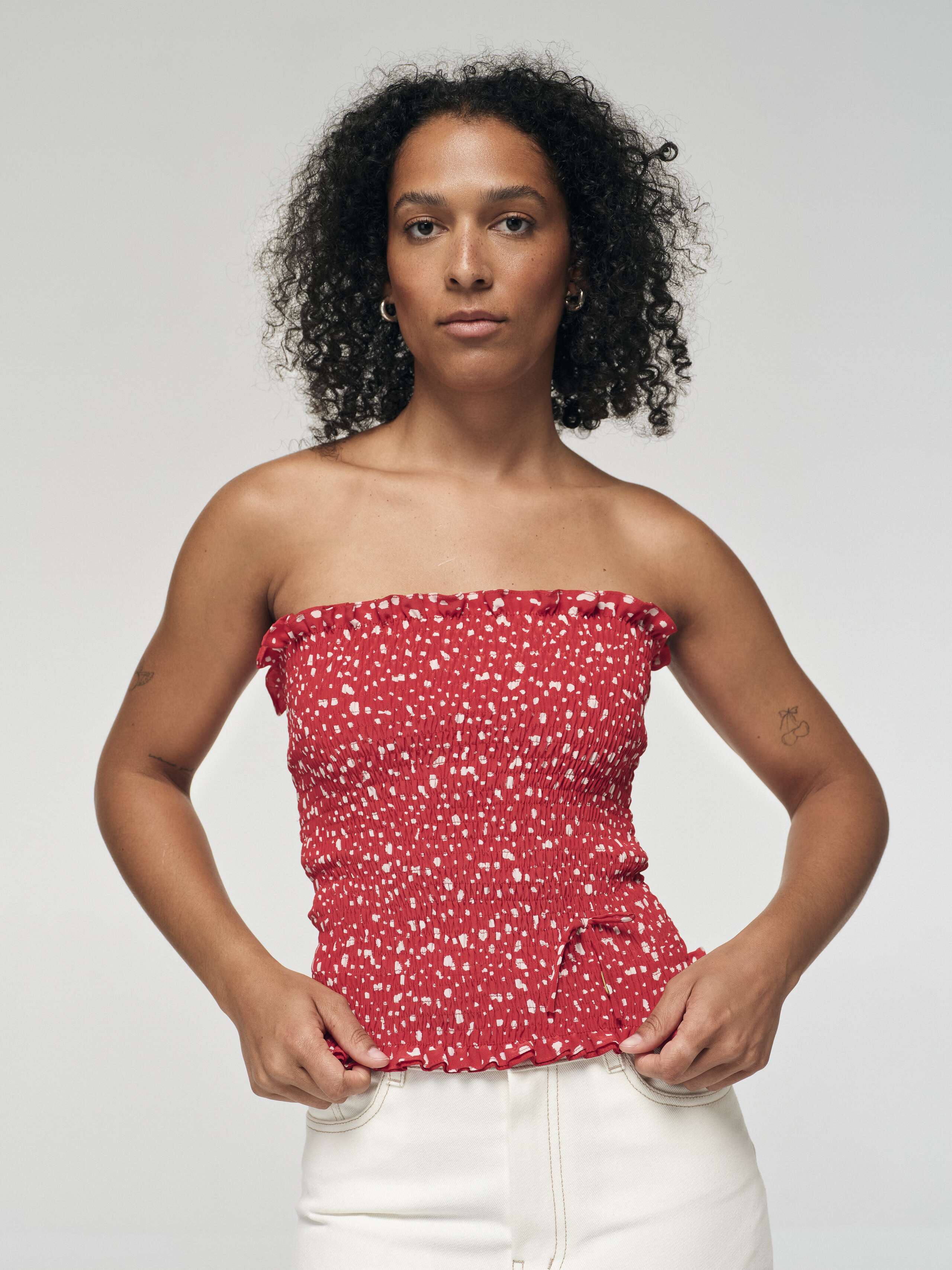 Berry top, red dot print