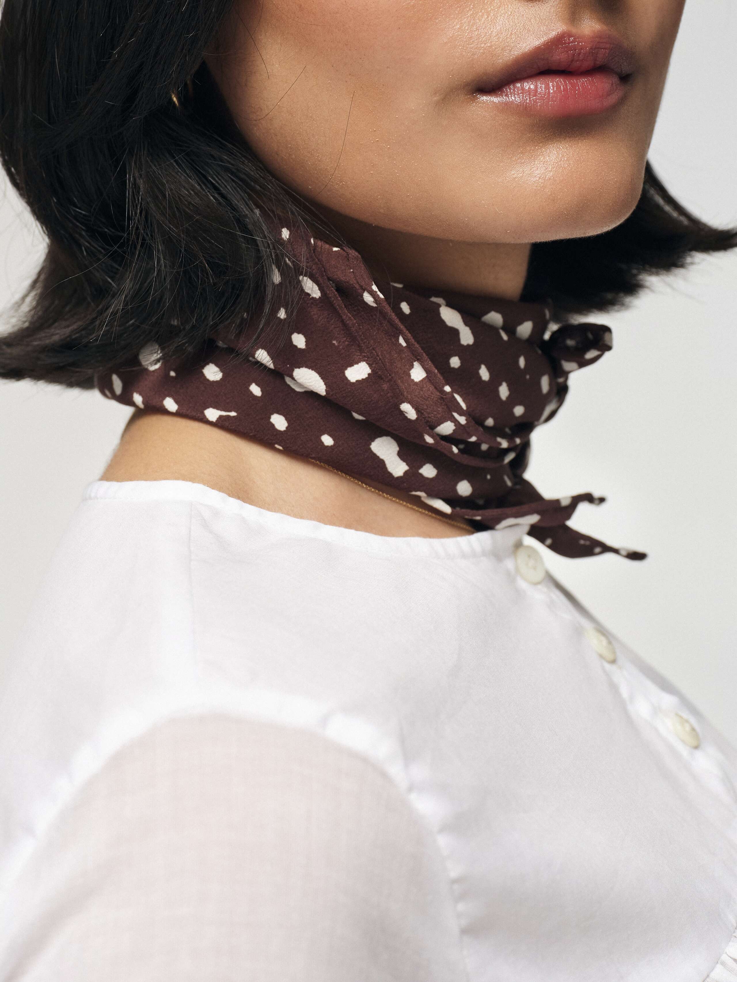 Detail shot of Carre Foulard in Bambi Dot print 