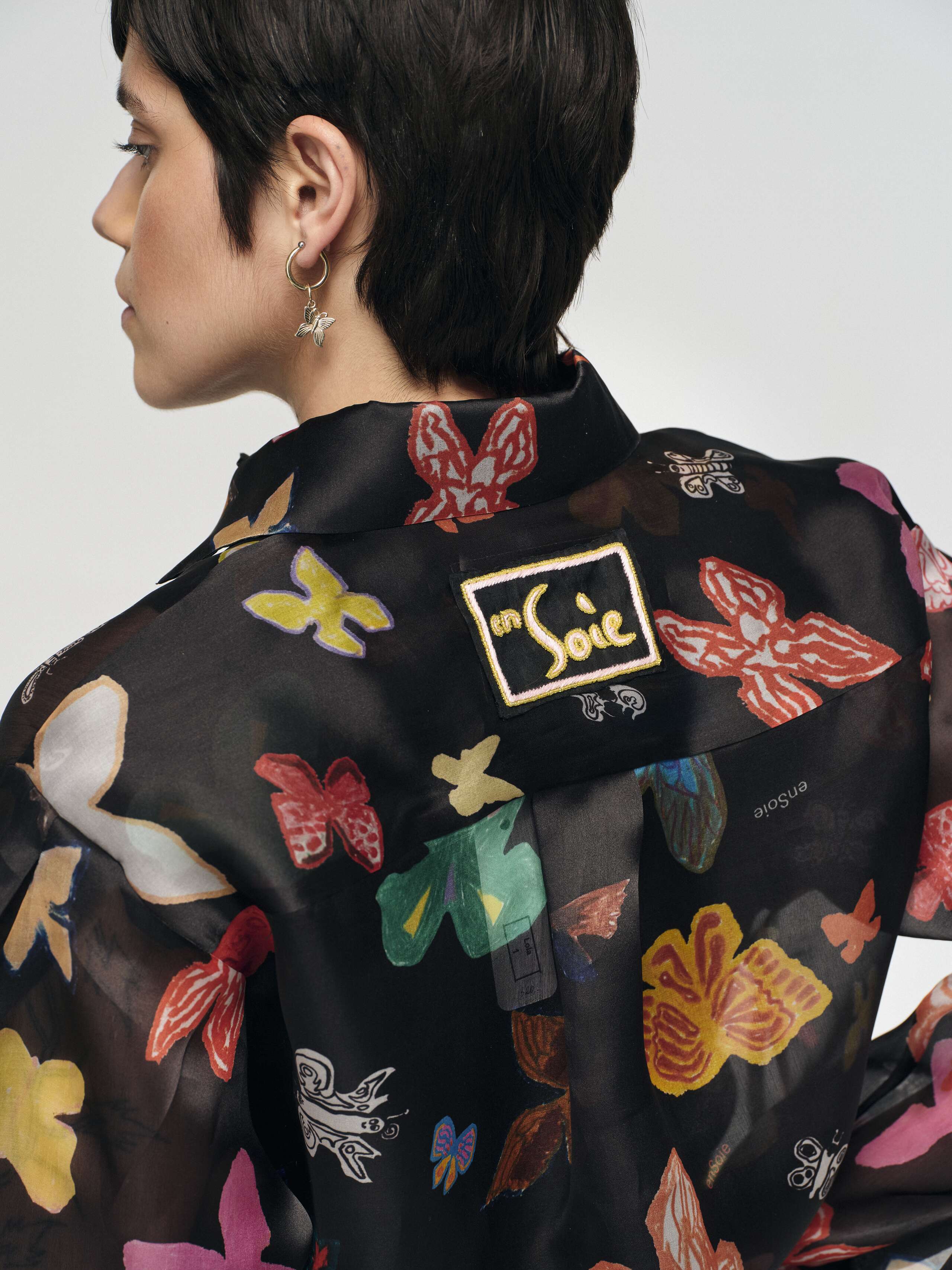 Lola Blouse in crêpe de chine, butterfly print
