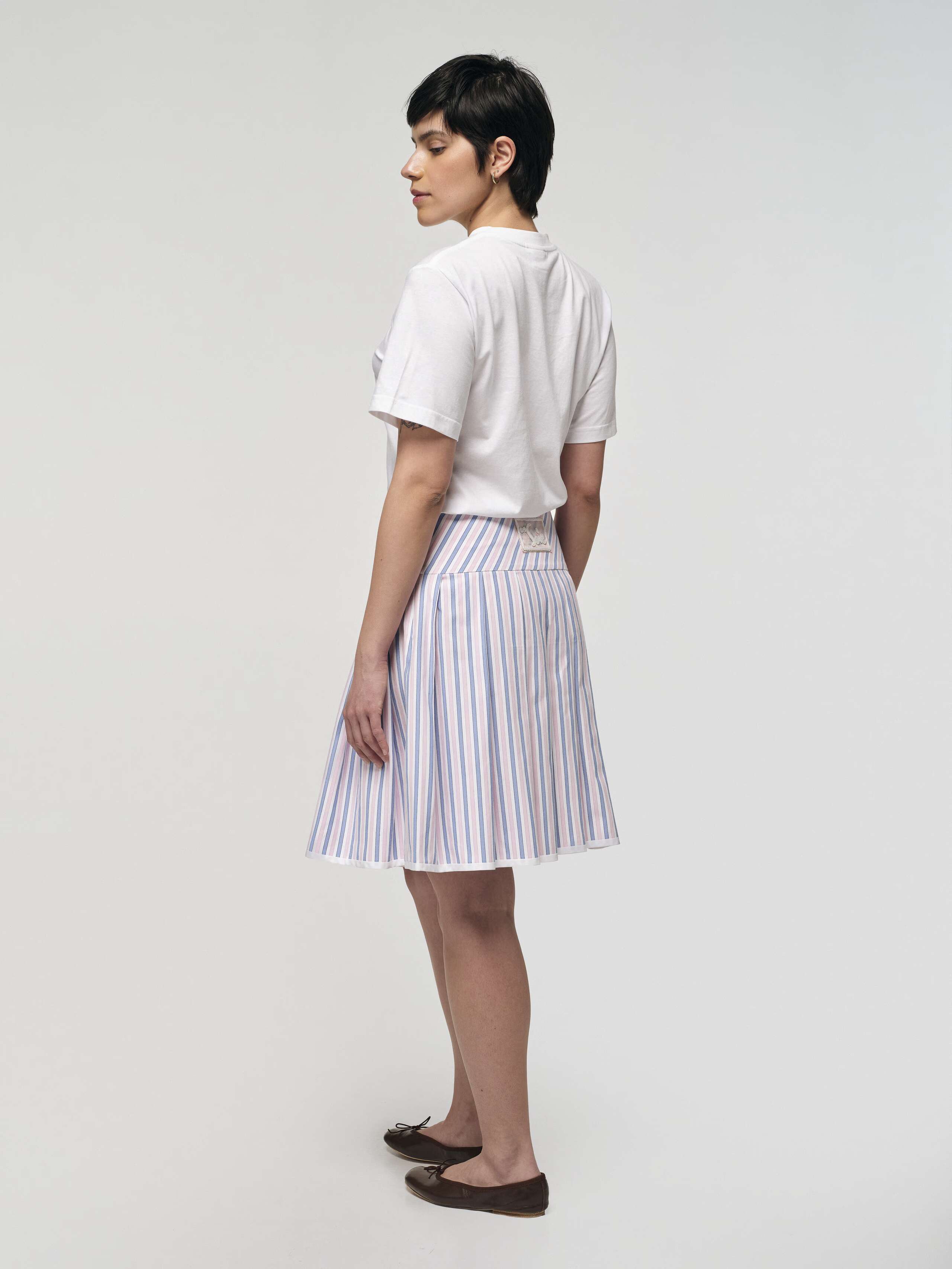 Side Shot of Pine Skirt in Oxford Stripes in Pink