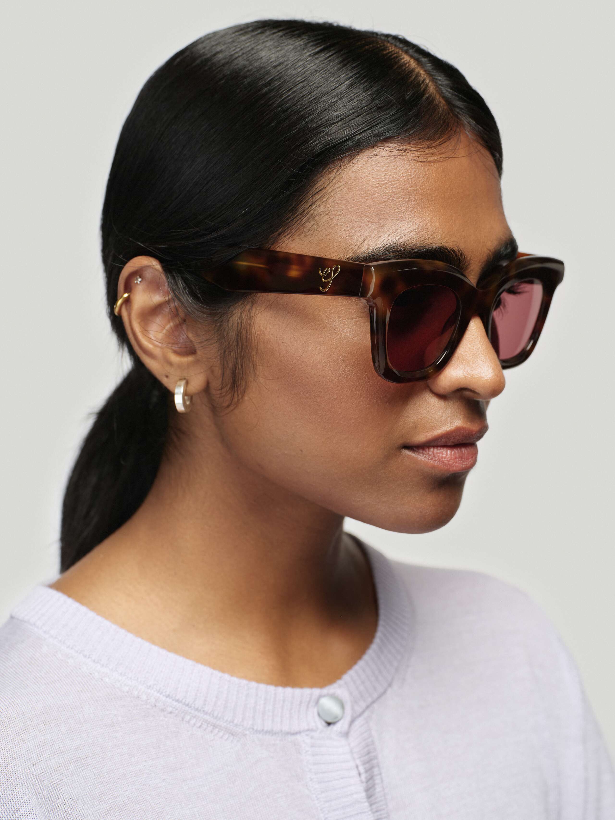 Product Shot of Toni Tortoise Glasses with Red Lenses 
