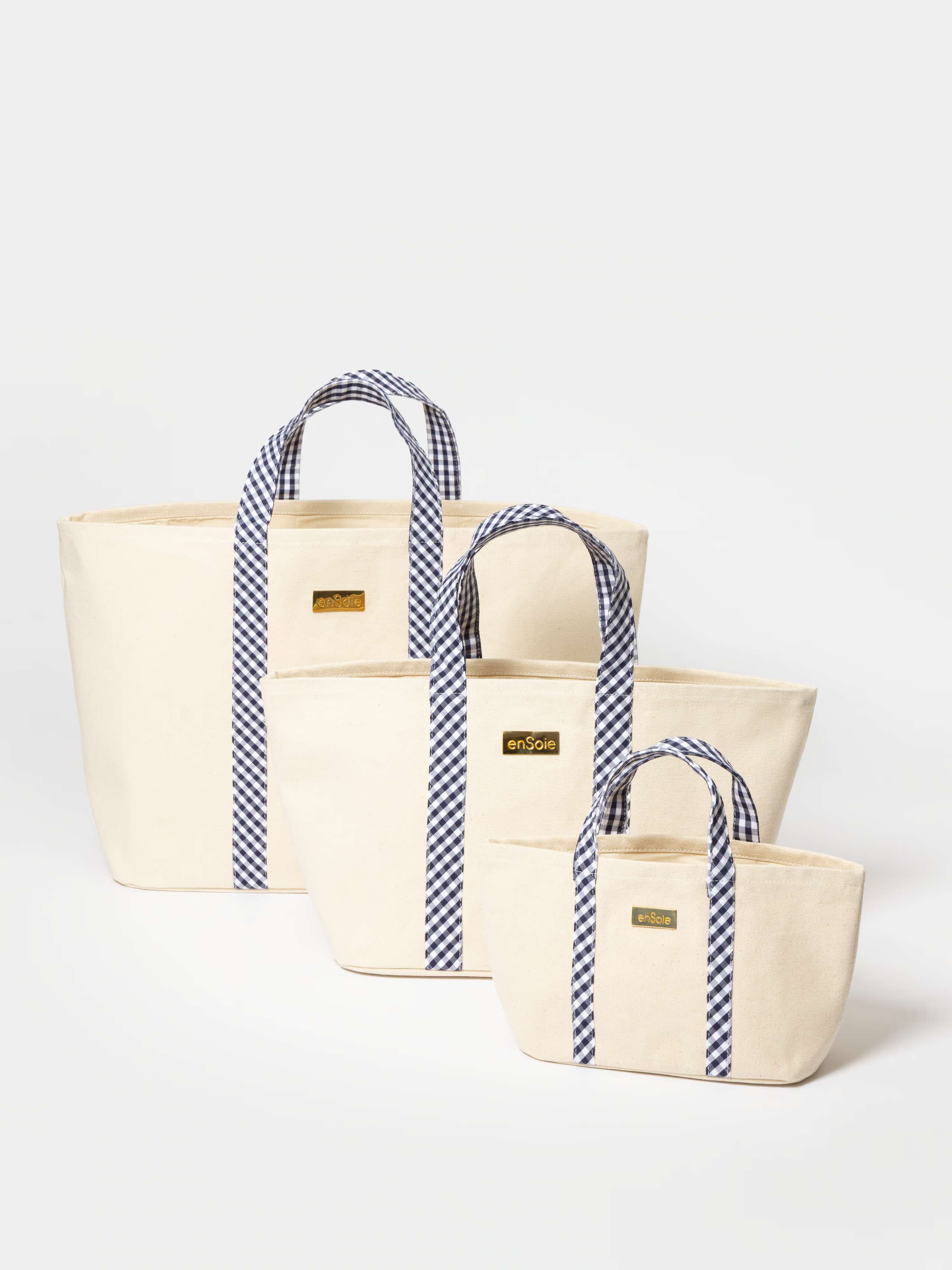 Product Shot of Upstate Bag Zurich Navy 