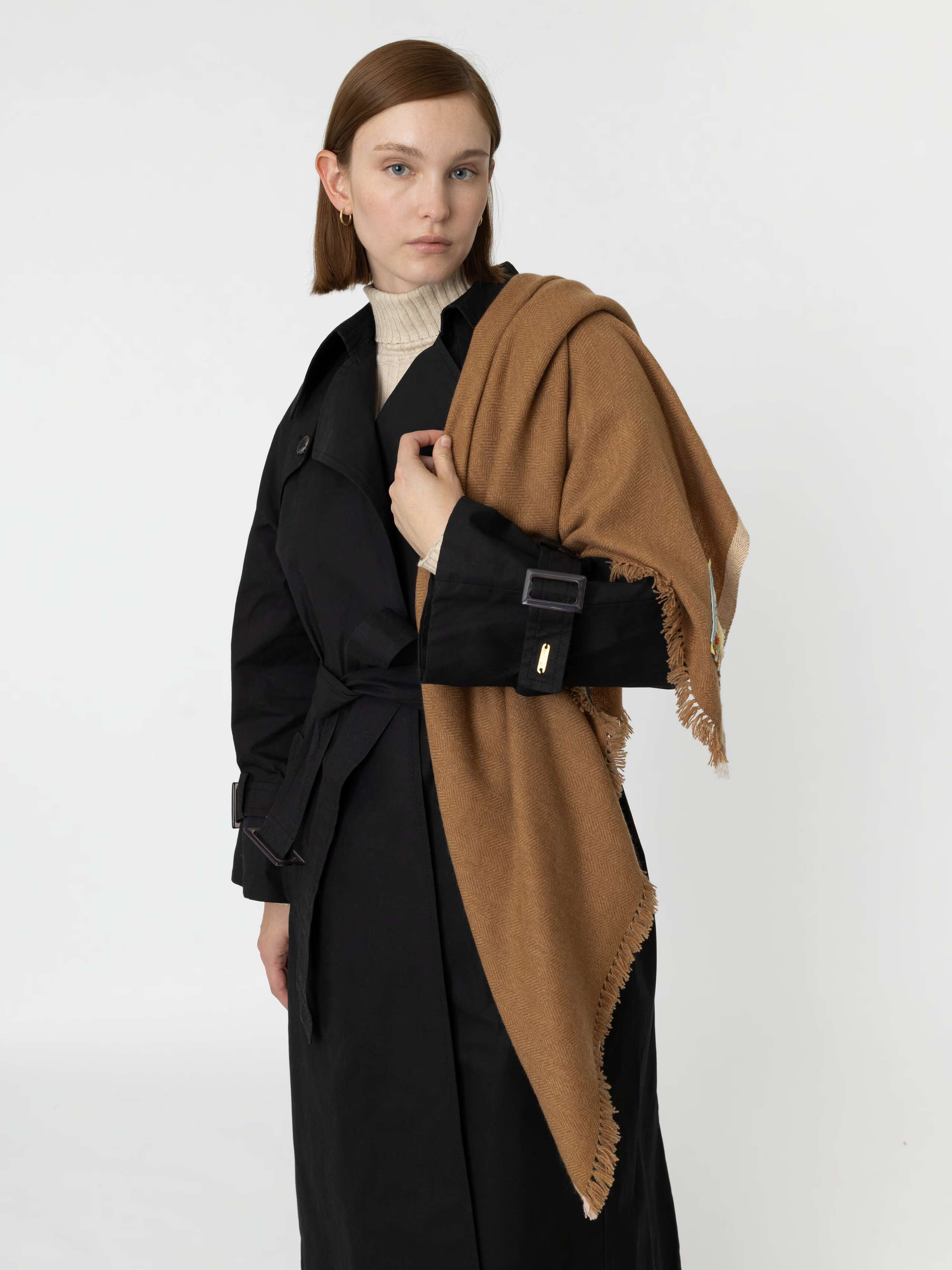 Blia cashmere stole in mouse brown