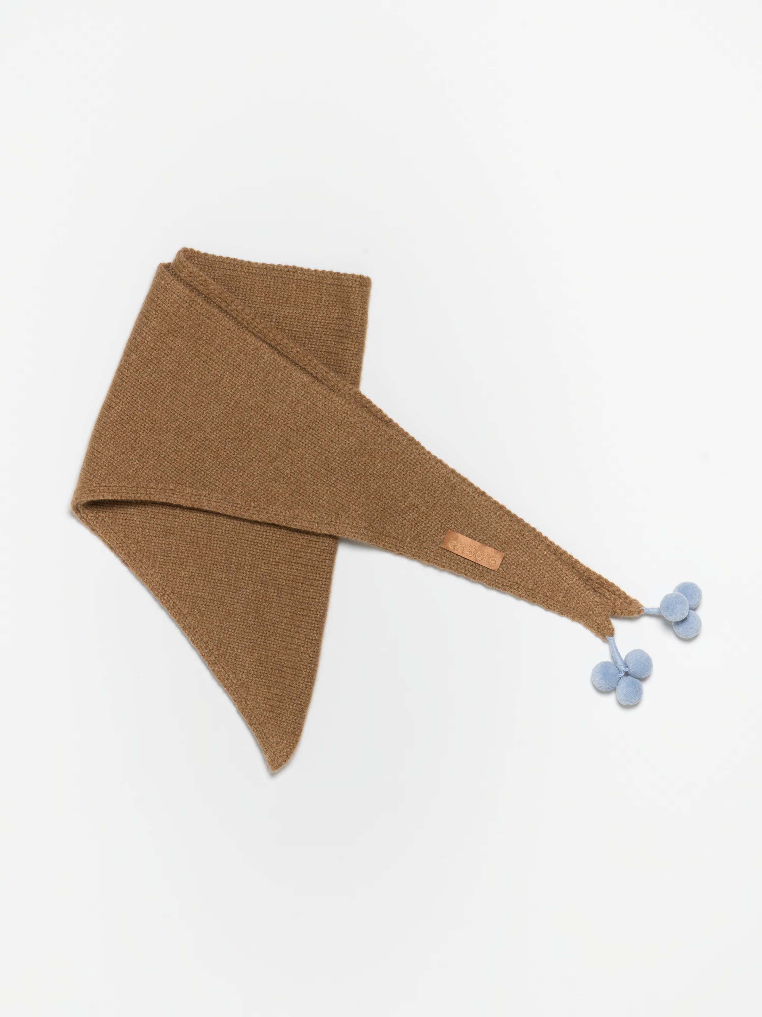 Lula triangle scarf in caramel with light blue pompons