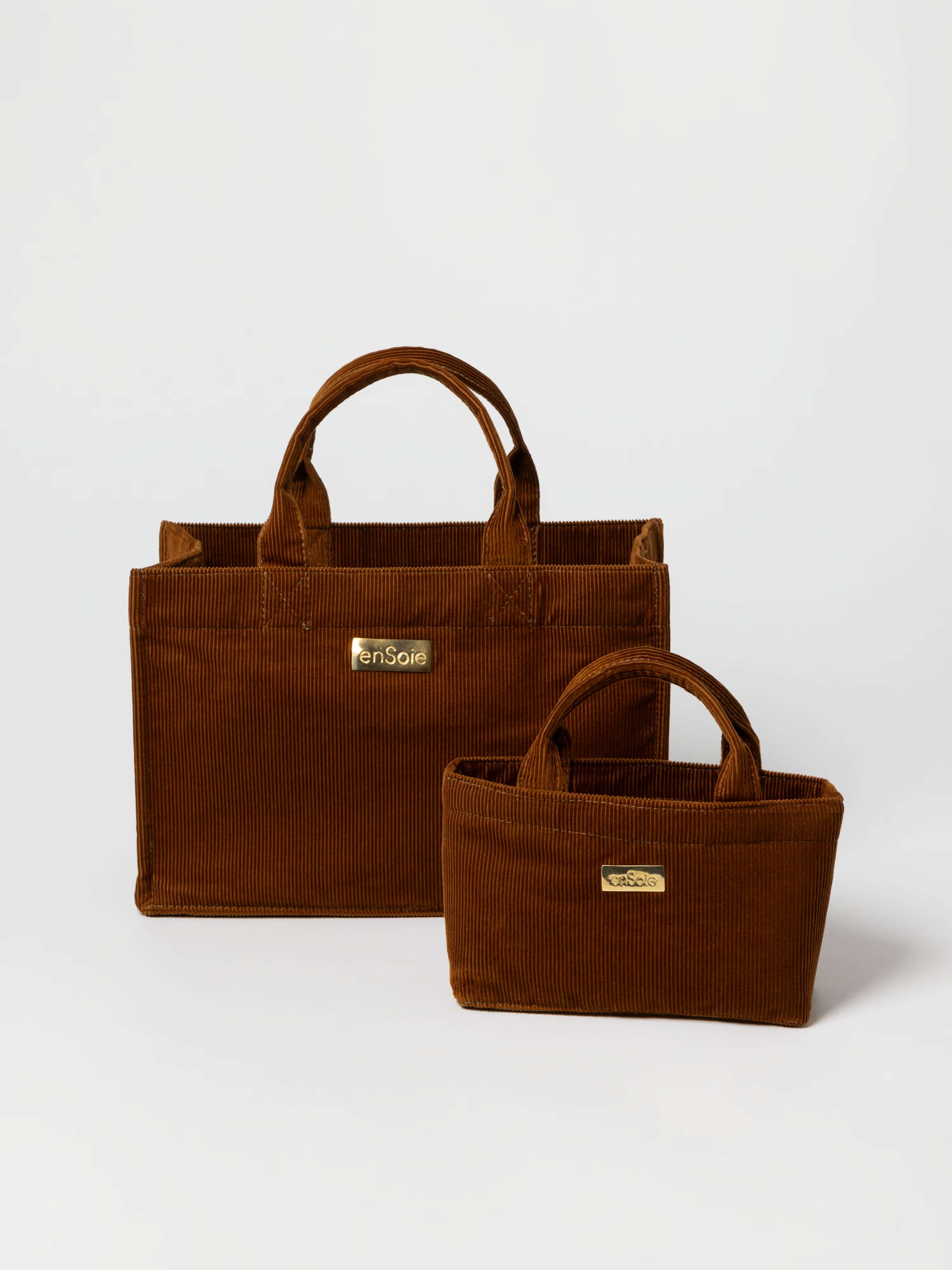Product Shot of Library Bag (S & M) Cord in Terra 