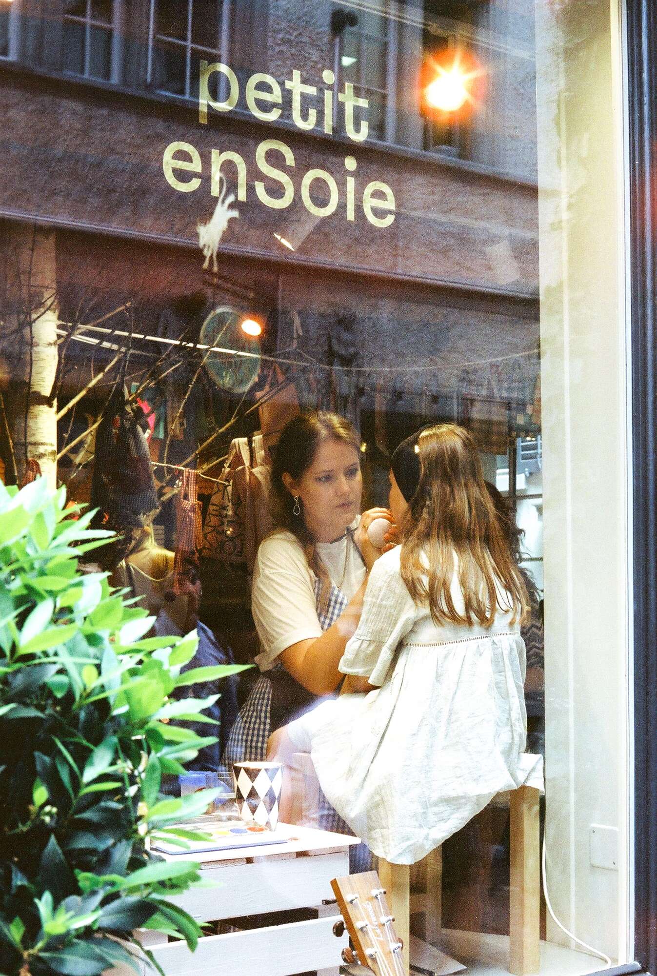 petit enSoie opening party