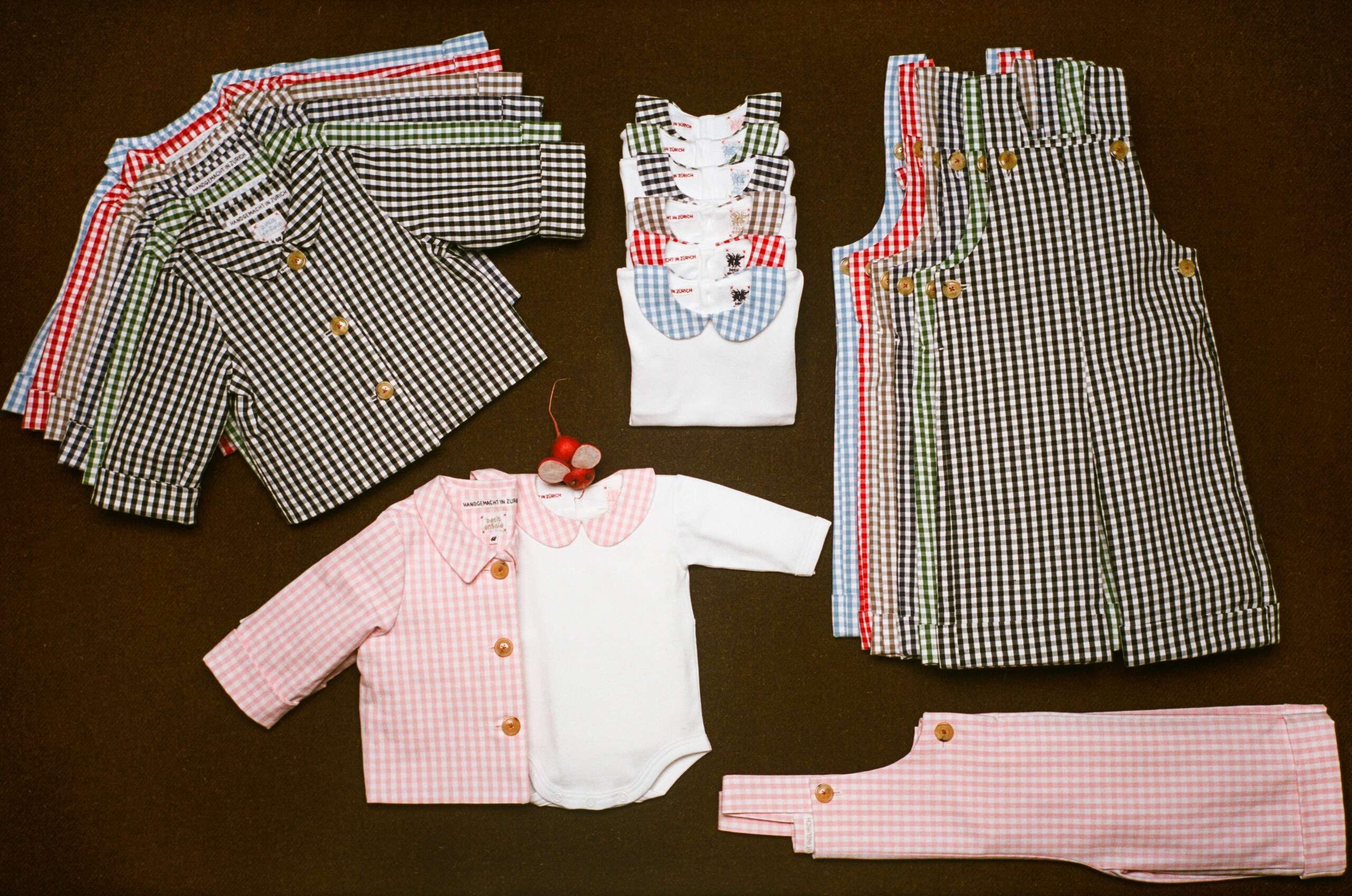 enSoie vichy baby clothing made in zurich