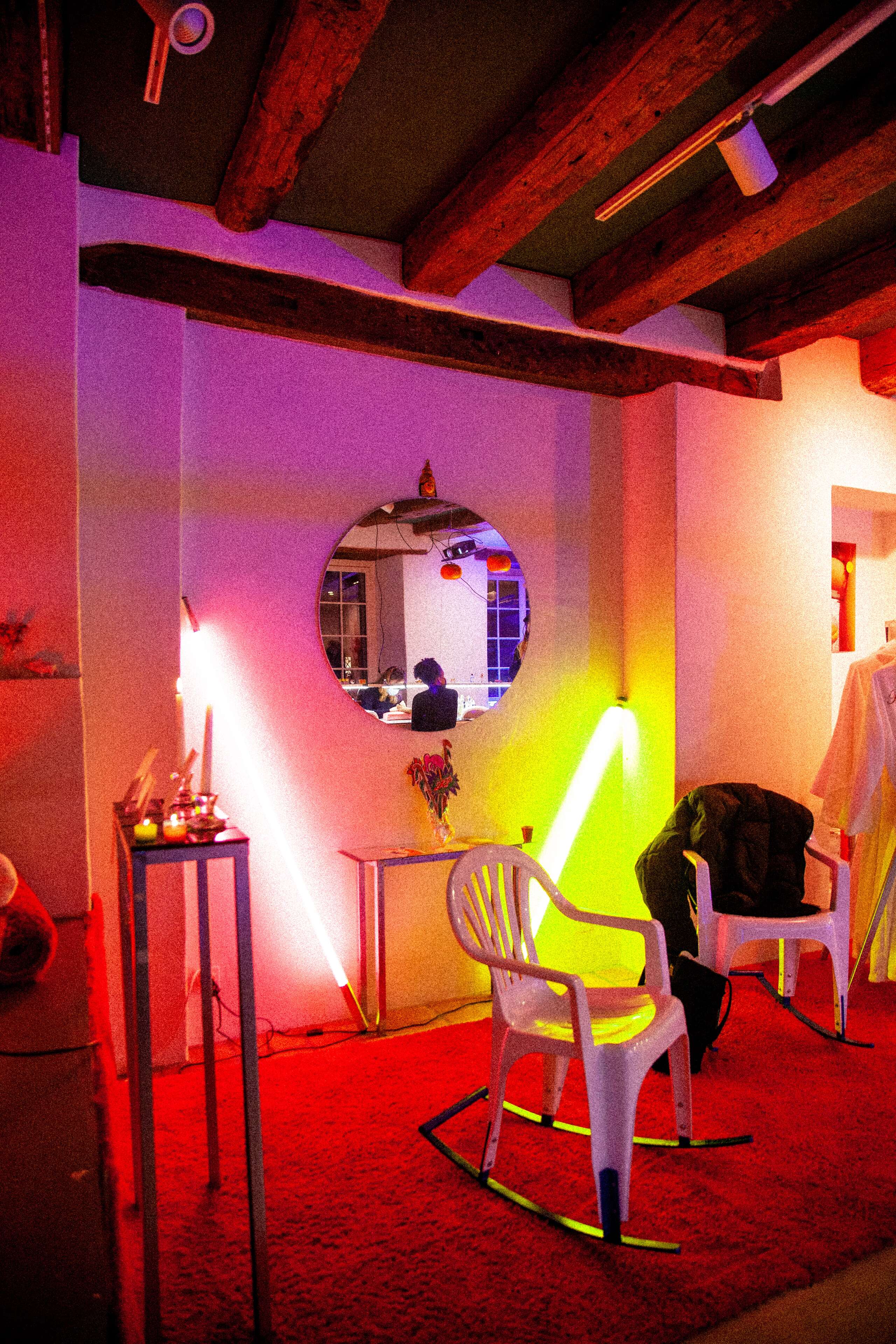 Hotmailhotnail at Rindermarkt 23, enSoie