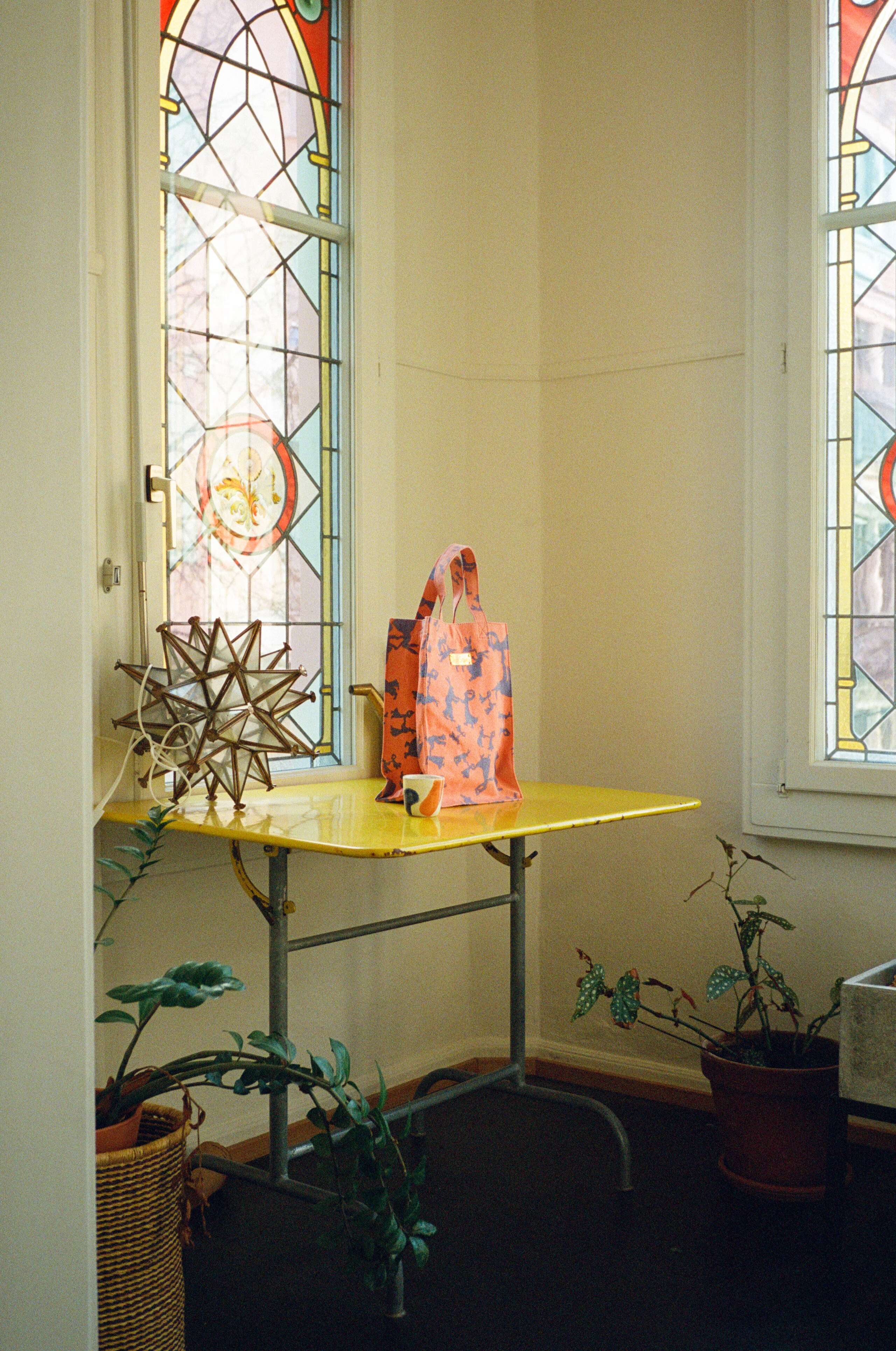 Susan Zimmermann, enSoie