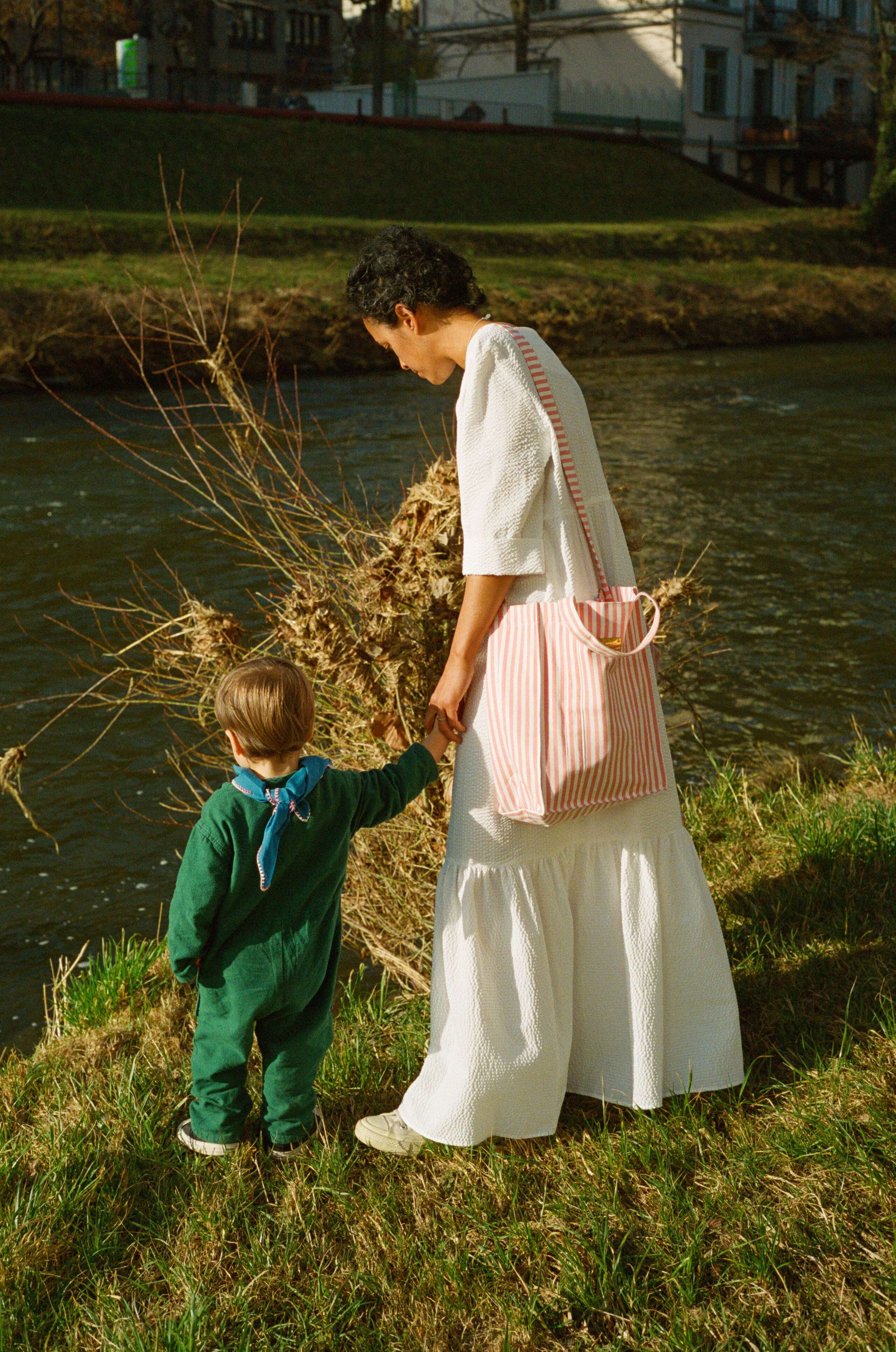 Susan Zimmermann, enSoie