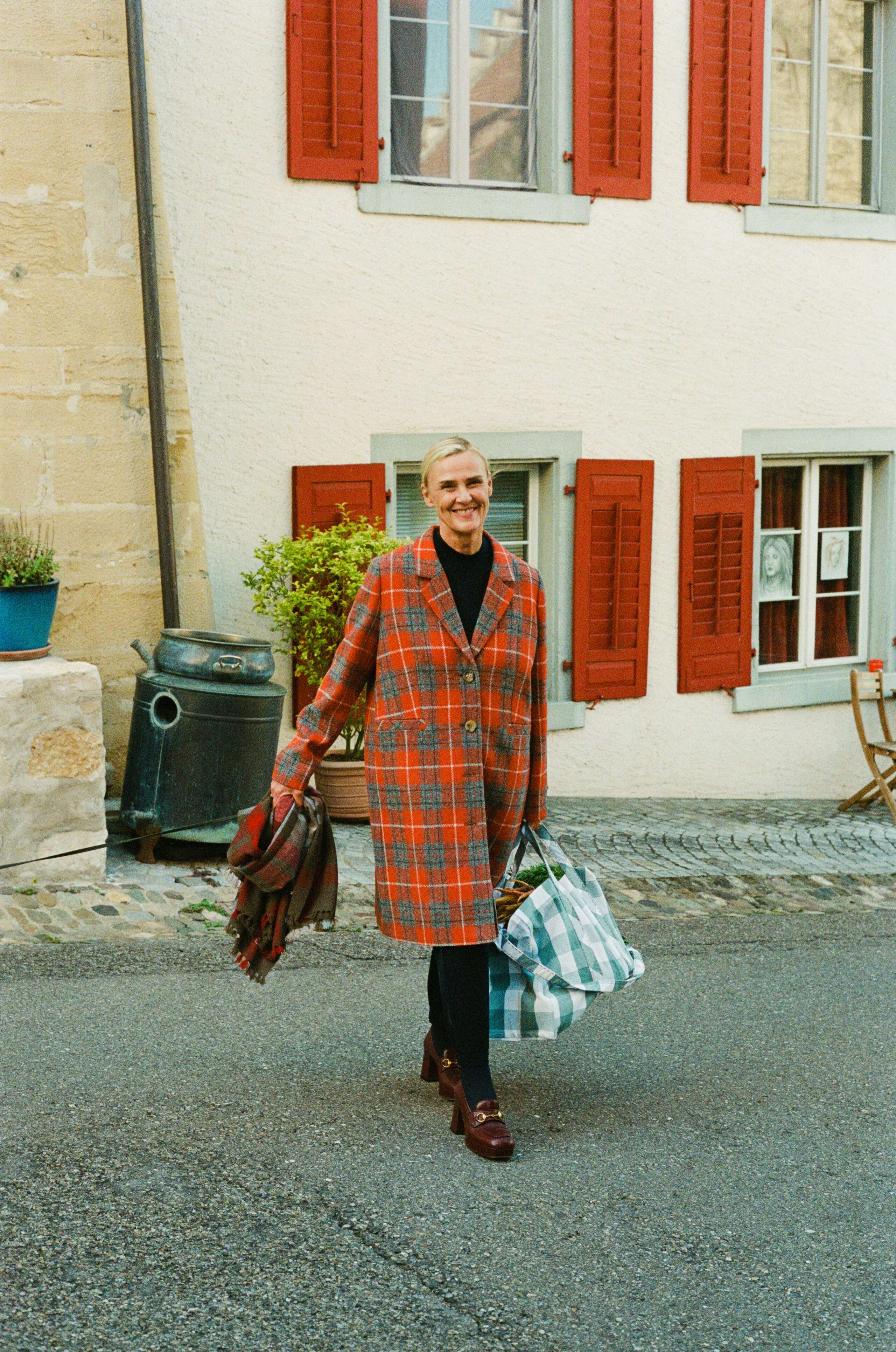 Lisa Feldmann, enSoie