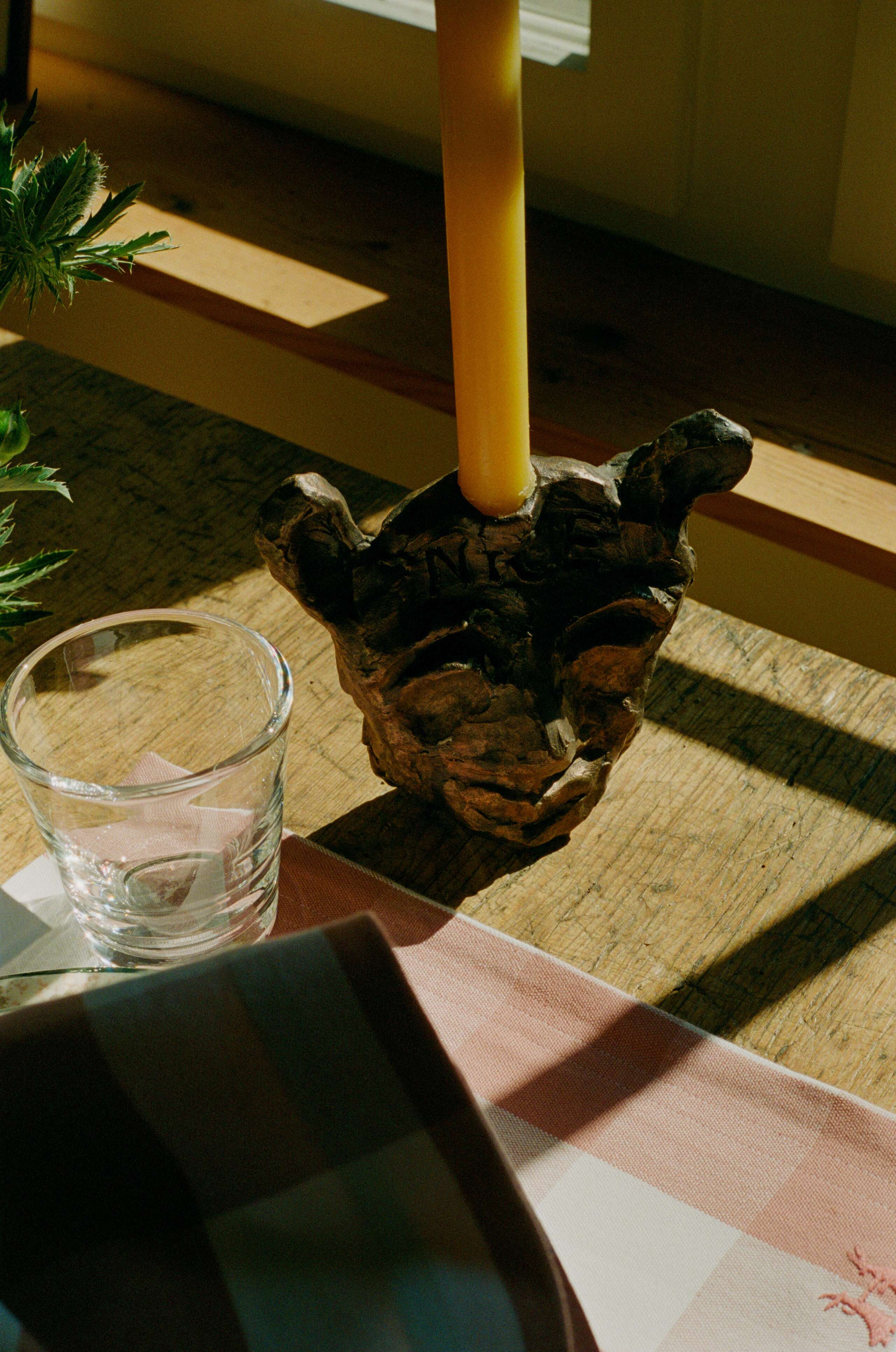 Lisa Feldmann, enSoie