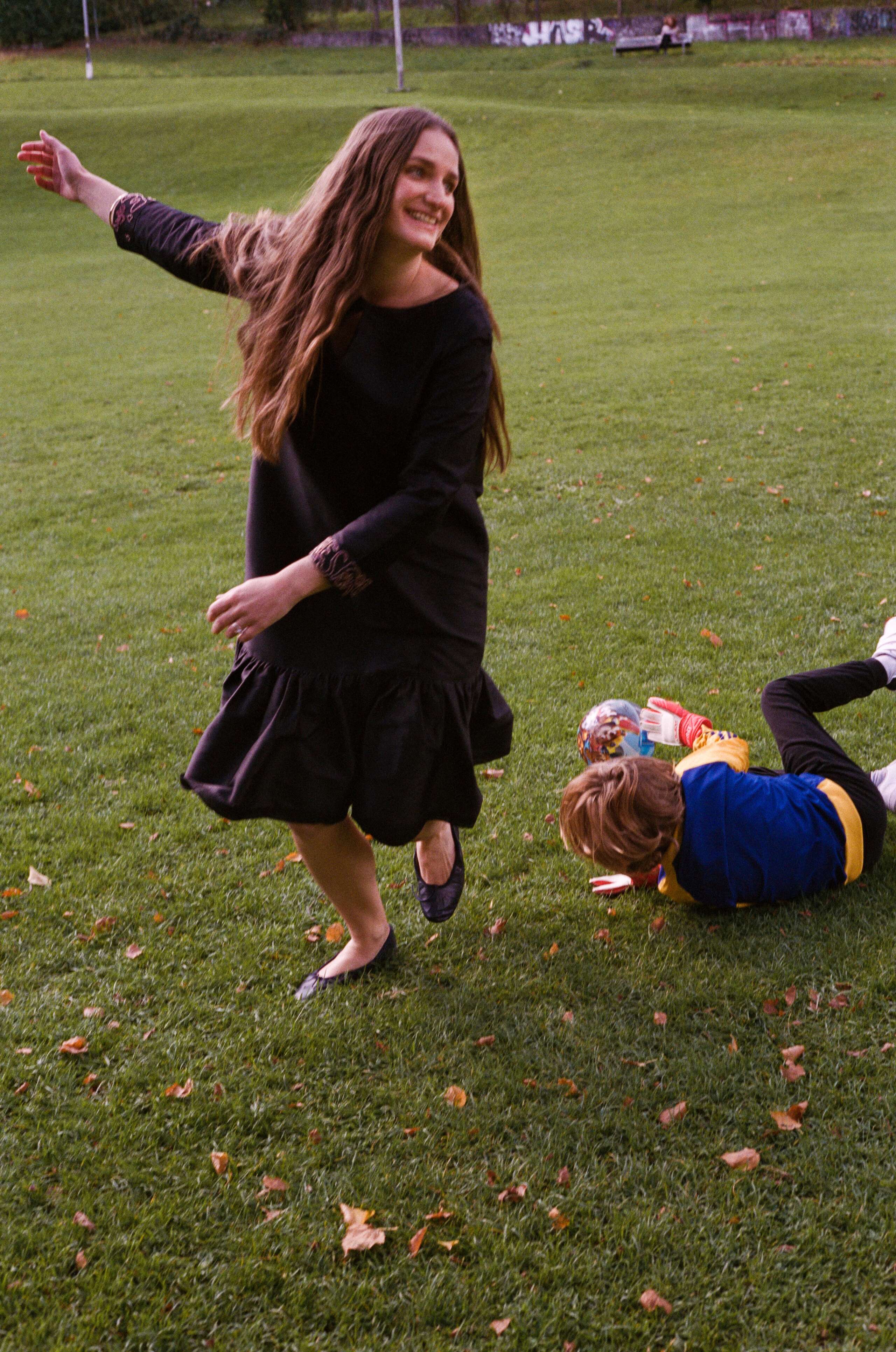 Lisa Bärenbold, enSoie