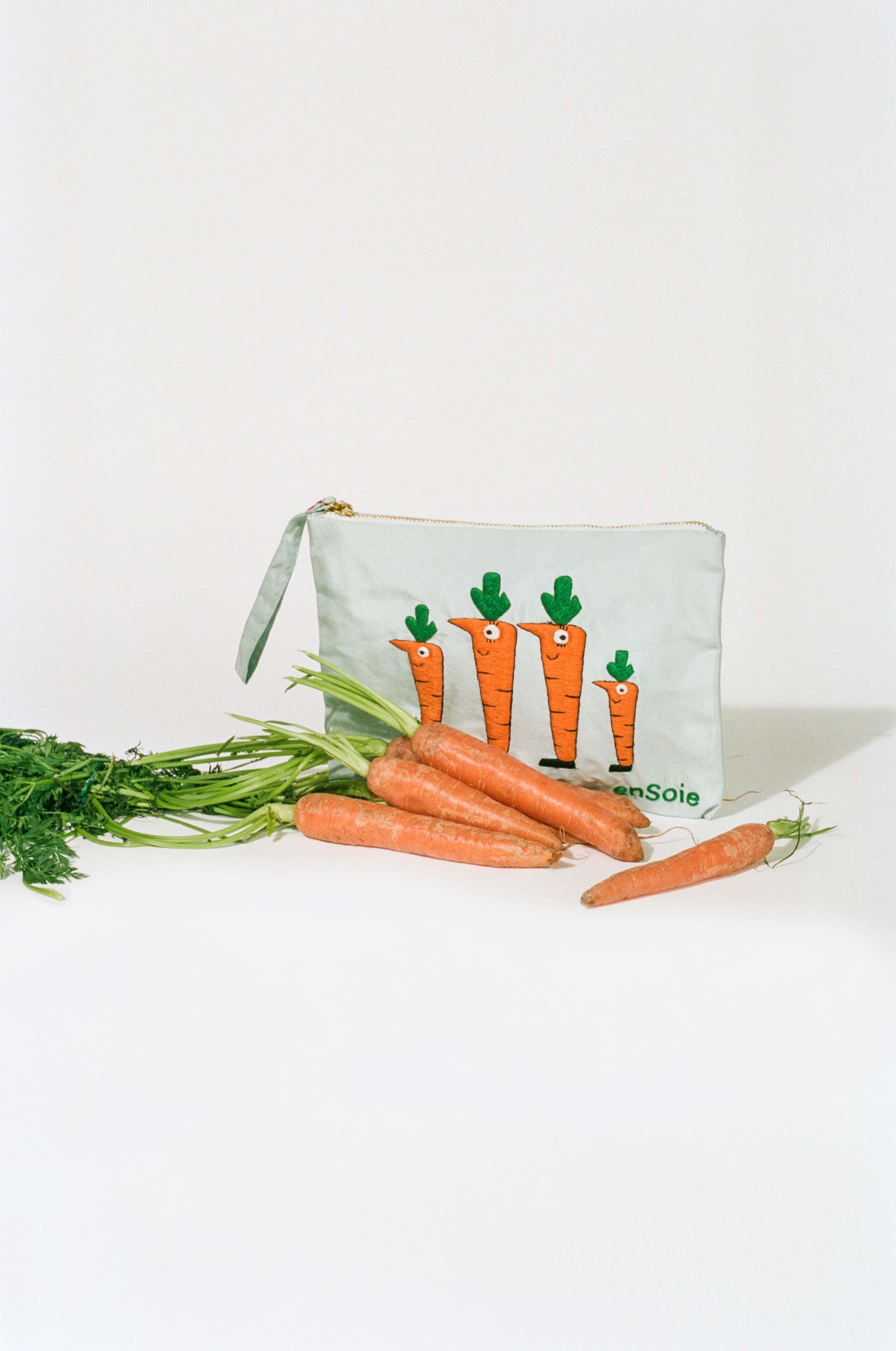 enSoie spring summer 2022