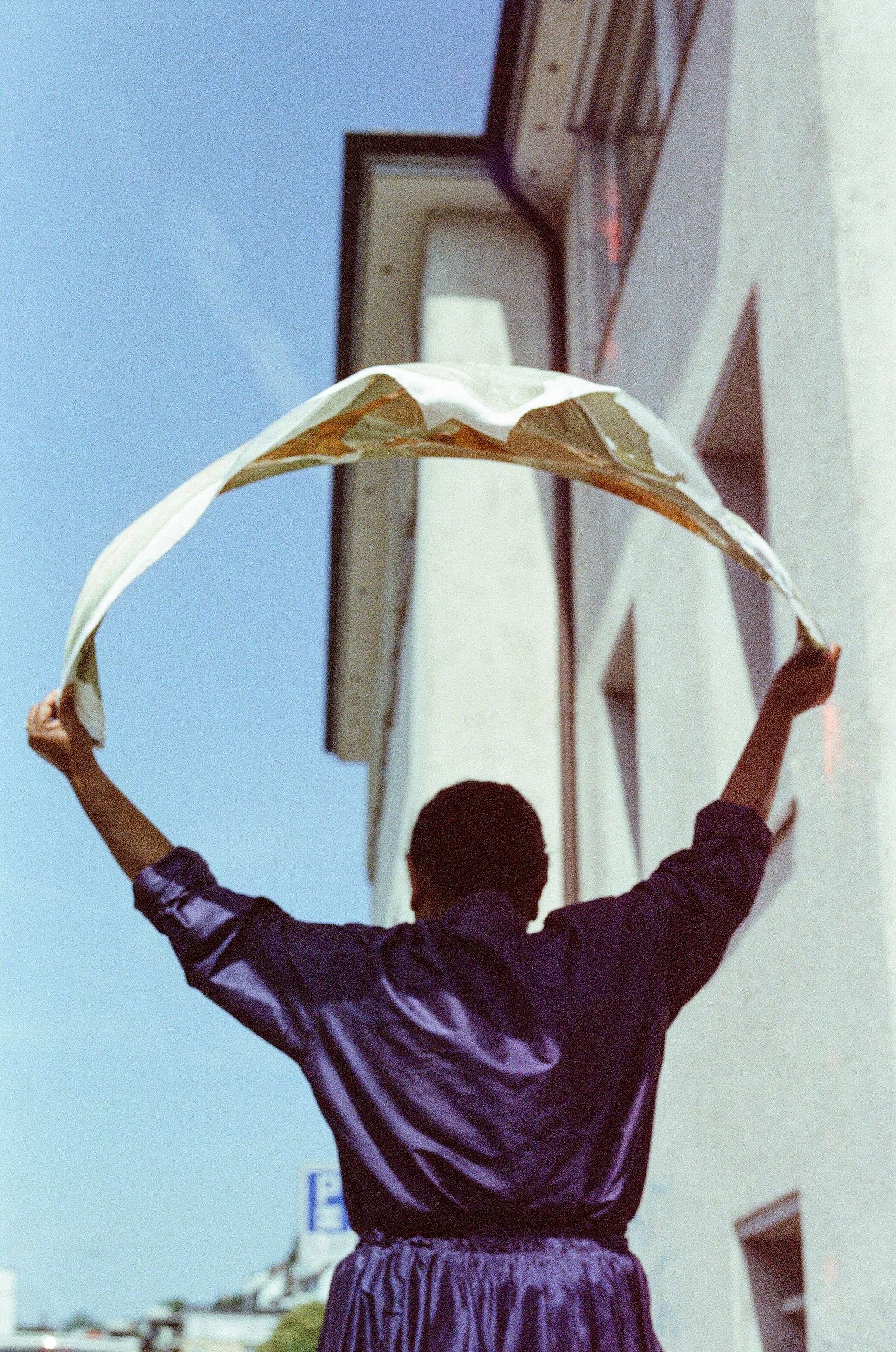 Ari Hofstetter, enSoie