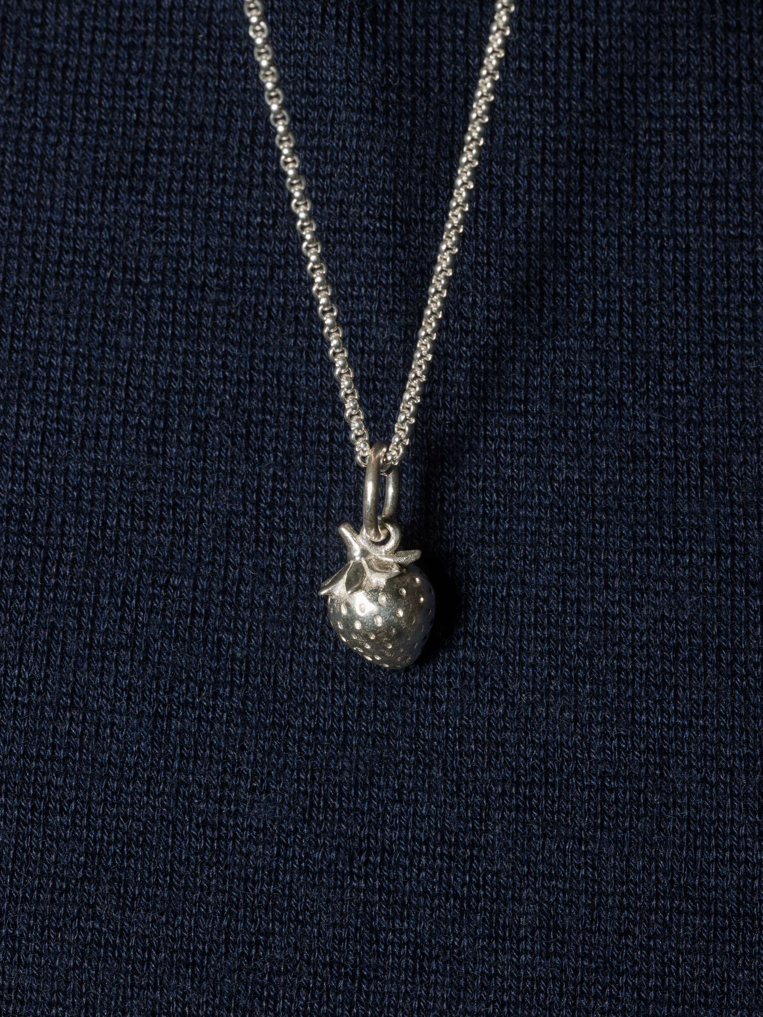 Picture of a strawberry pendant made of silver