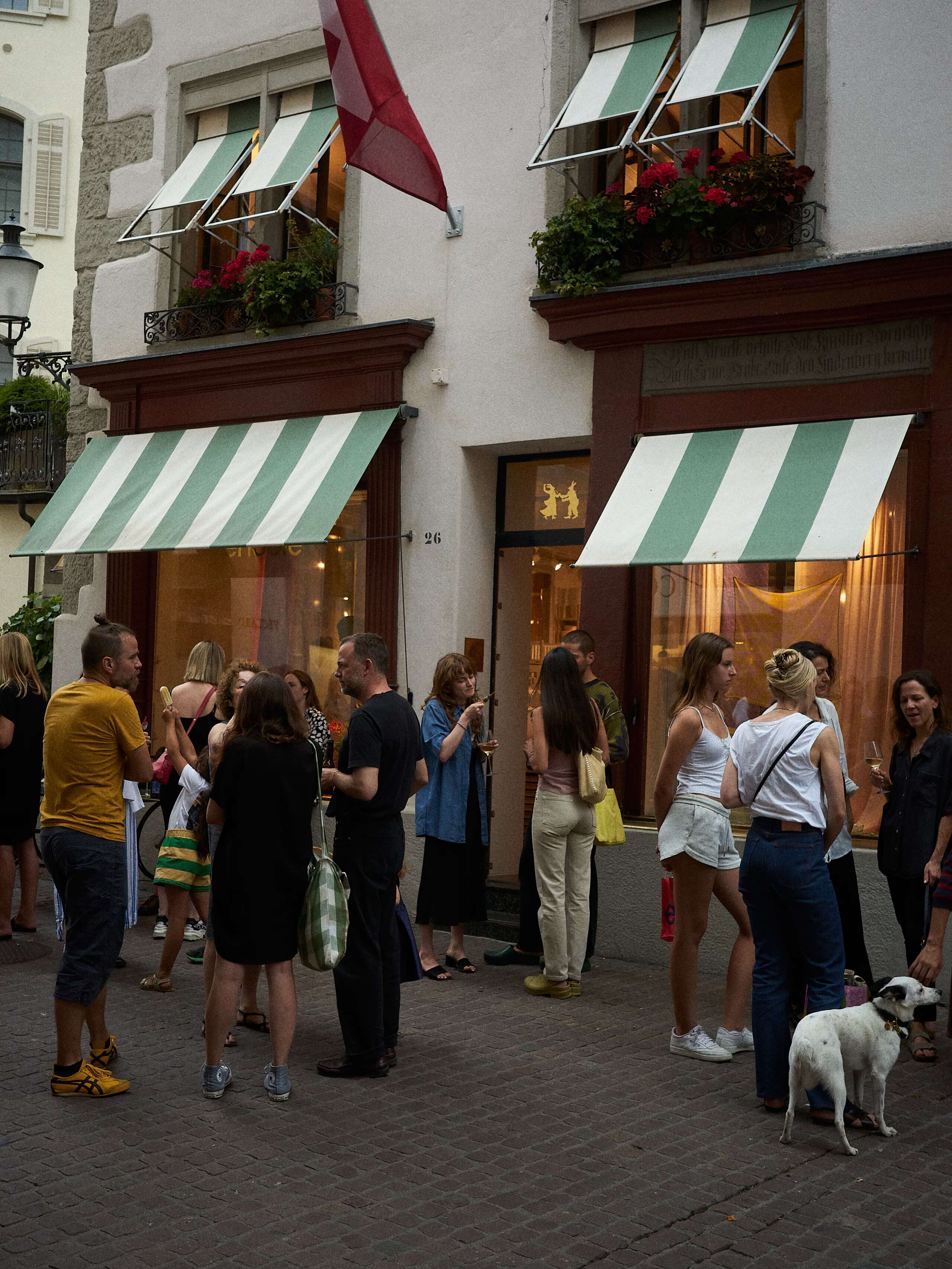 enSoie Jon Aich, Sommerfest