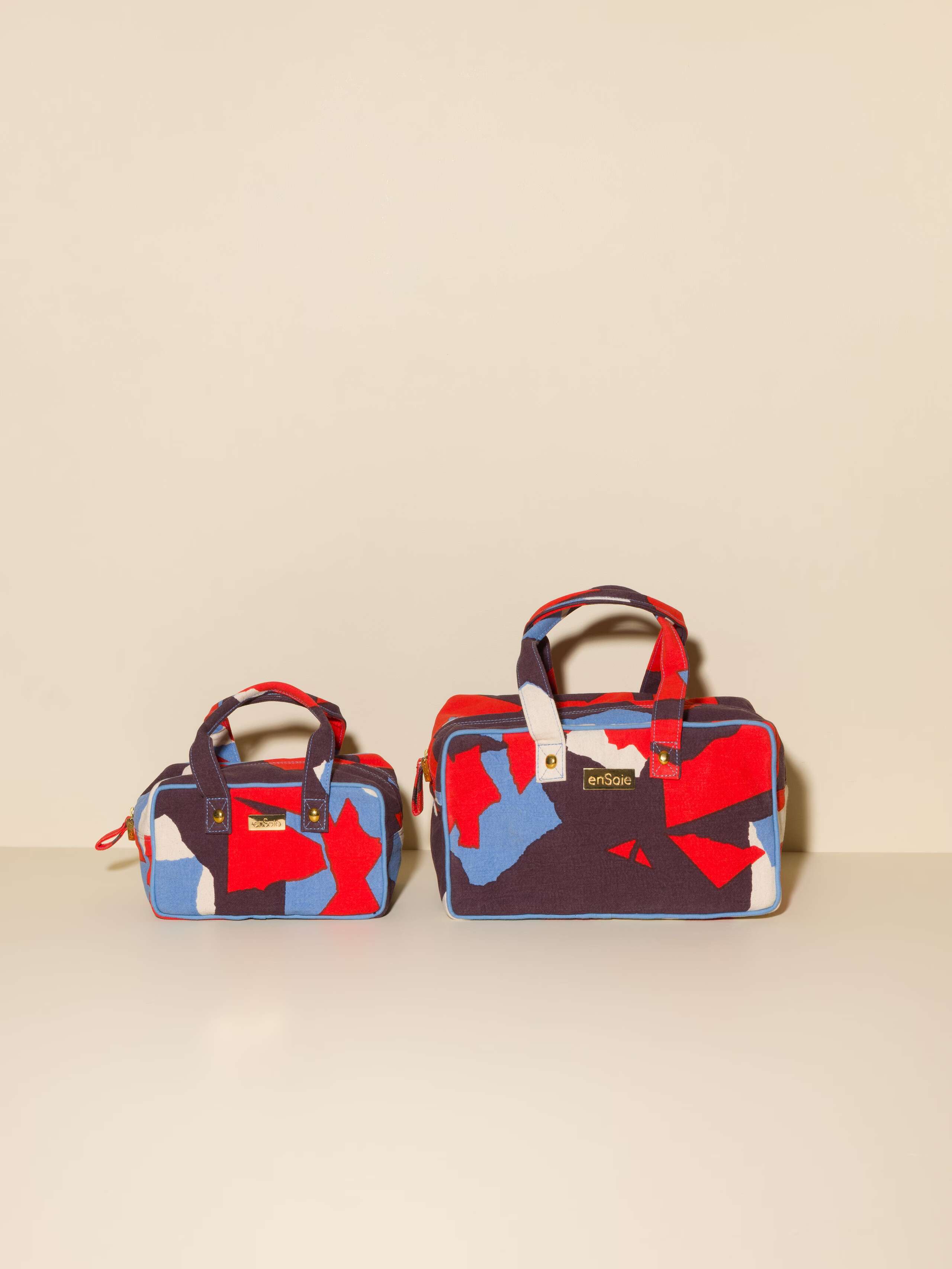 Sportiva bag in evening cloud colour combination of red tones and blue printed cotton canvas 