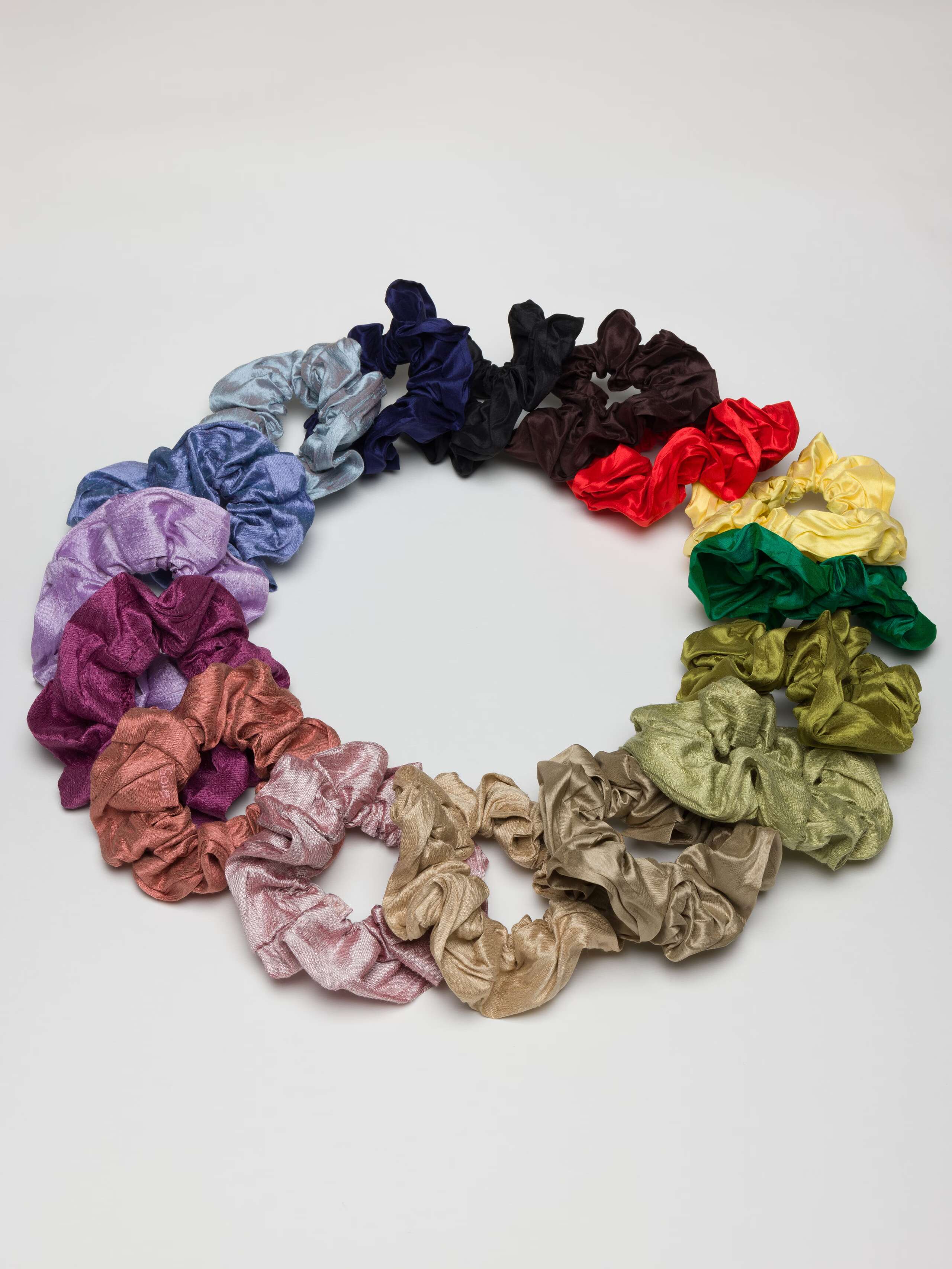 Doupion silk scrunchie sixteen colours