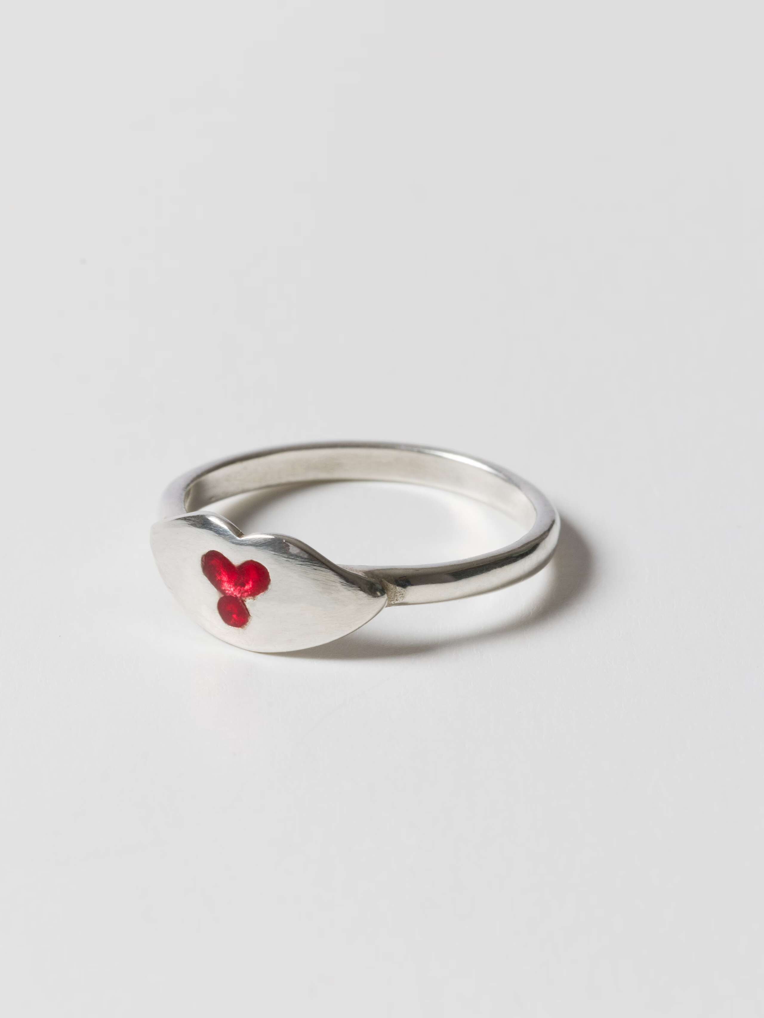 Lip Ring with red enamel silver