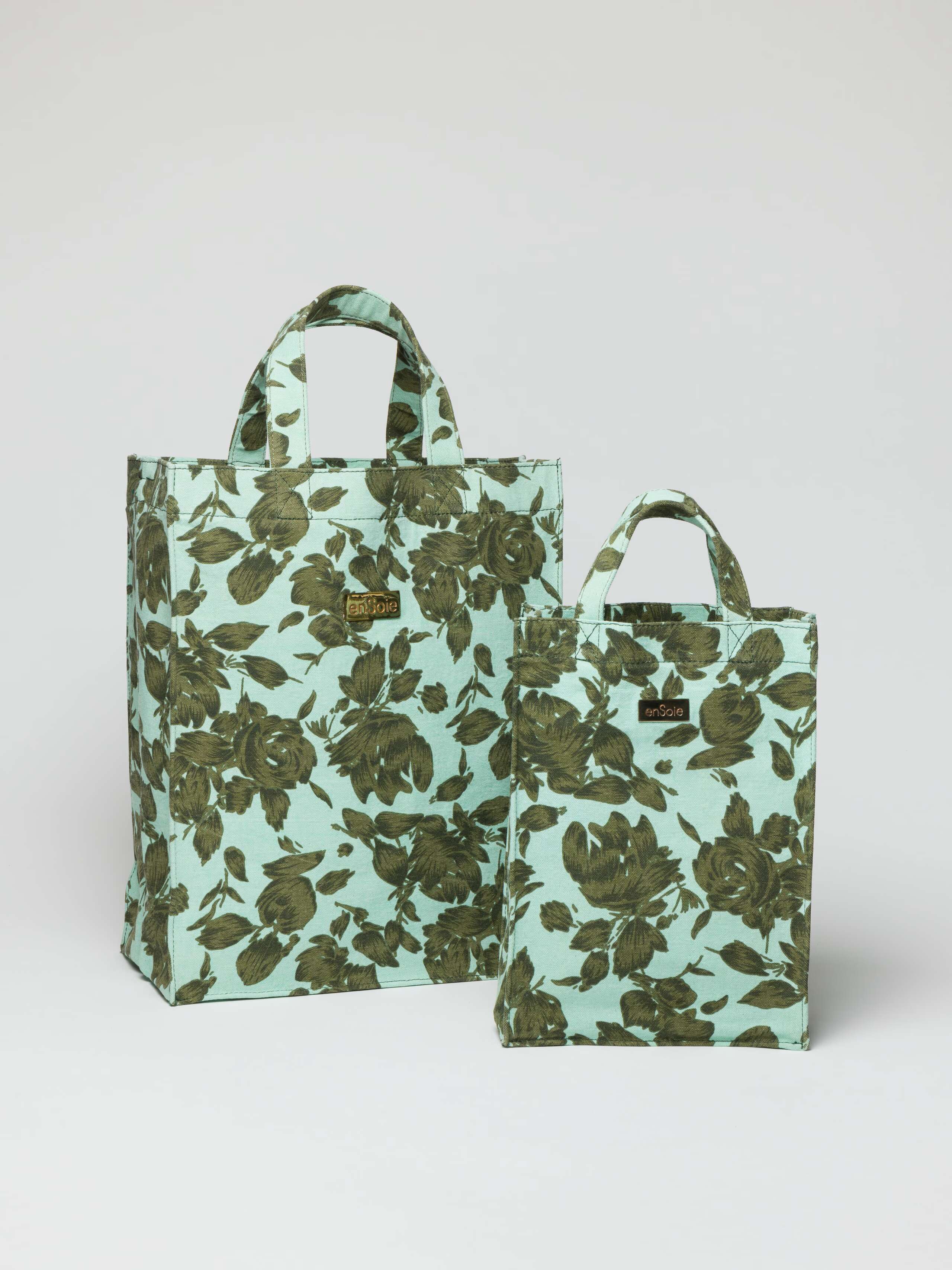Cabas shopper bag printed with flower print in green tones in two sizes