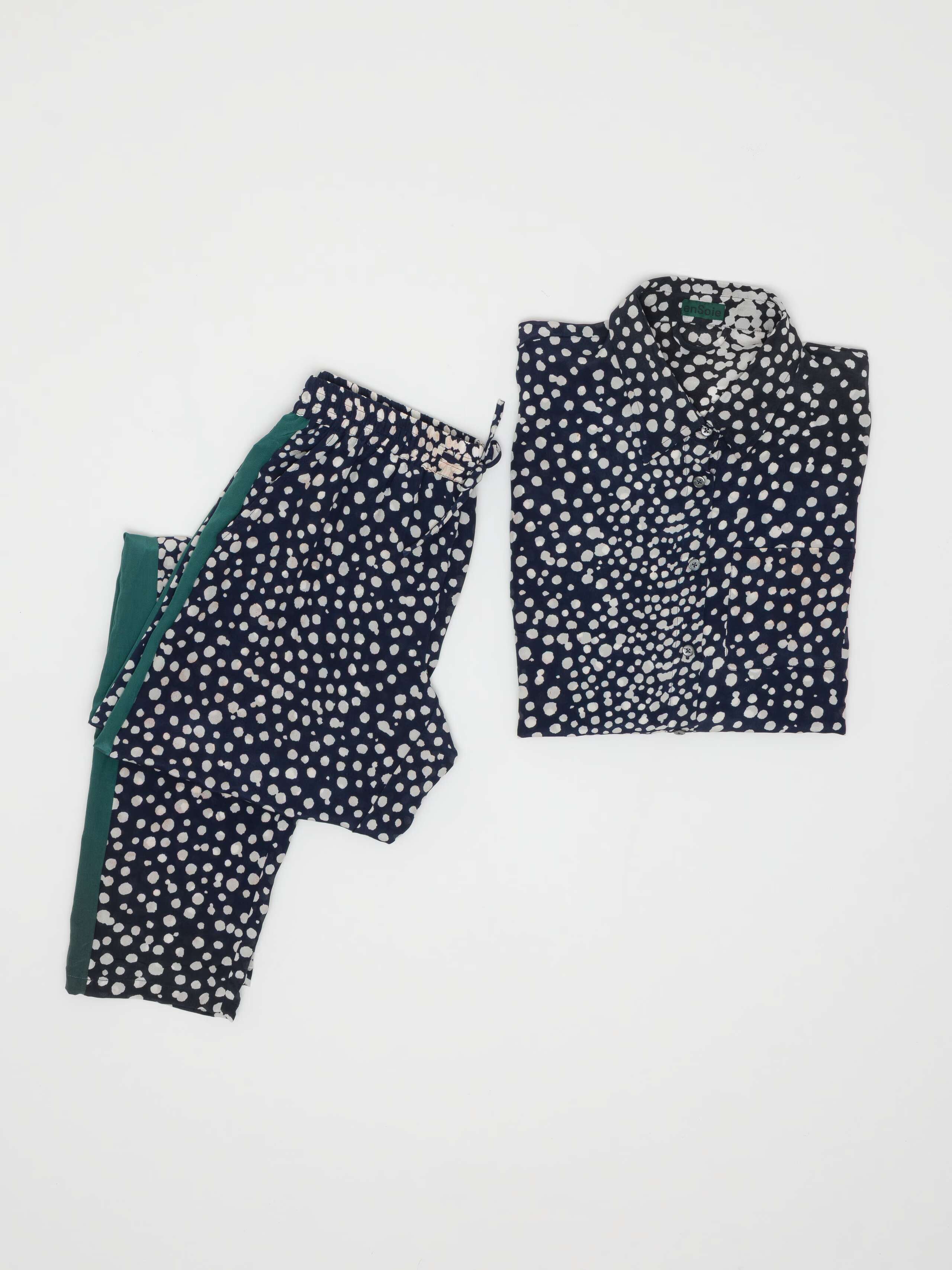 Jetlag tracksuit set in silk one-of-a-kind in printed leo navy combination