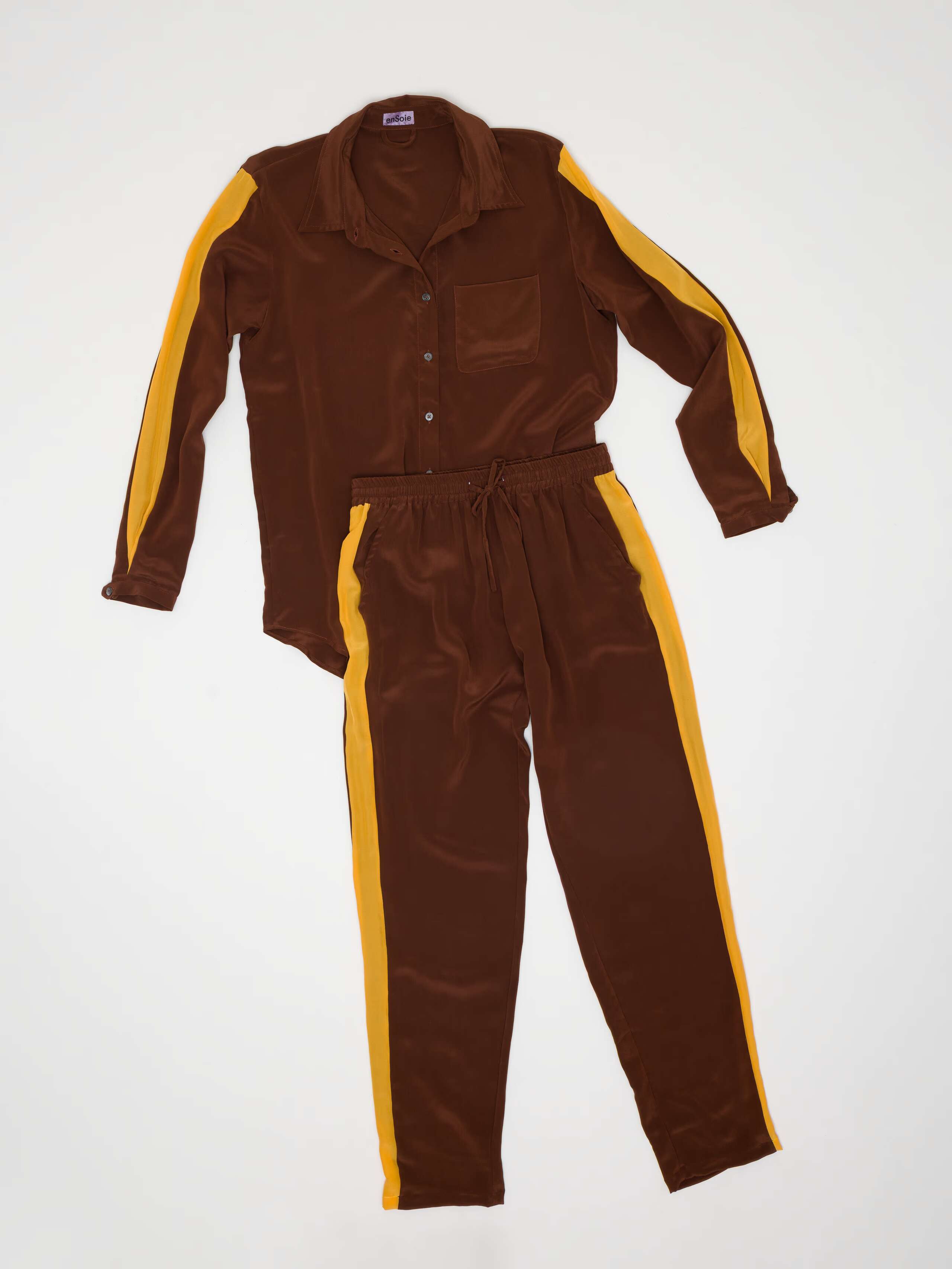 Jetlag tracksuit set in silk one-of-a-kind in printed brown and yellow combination