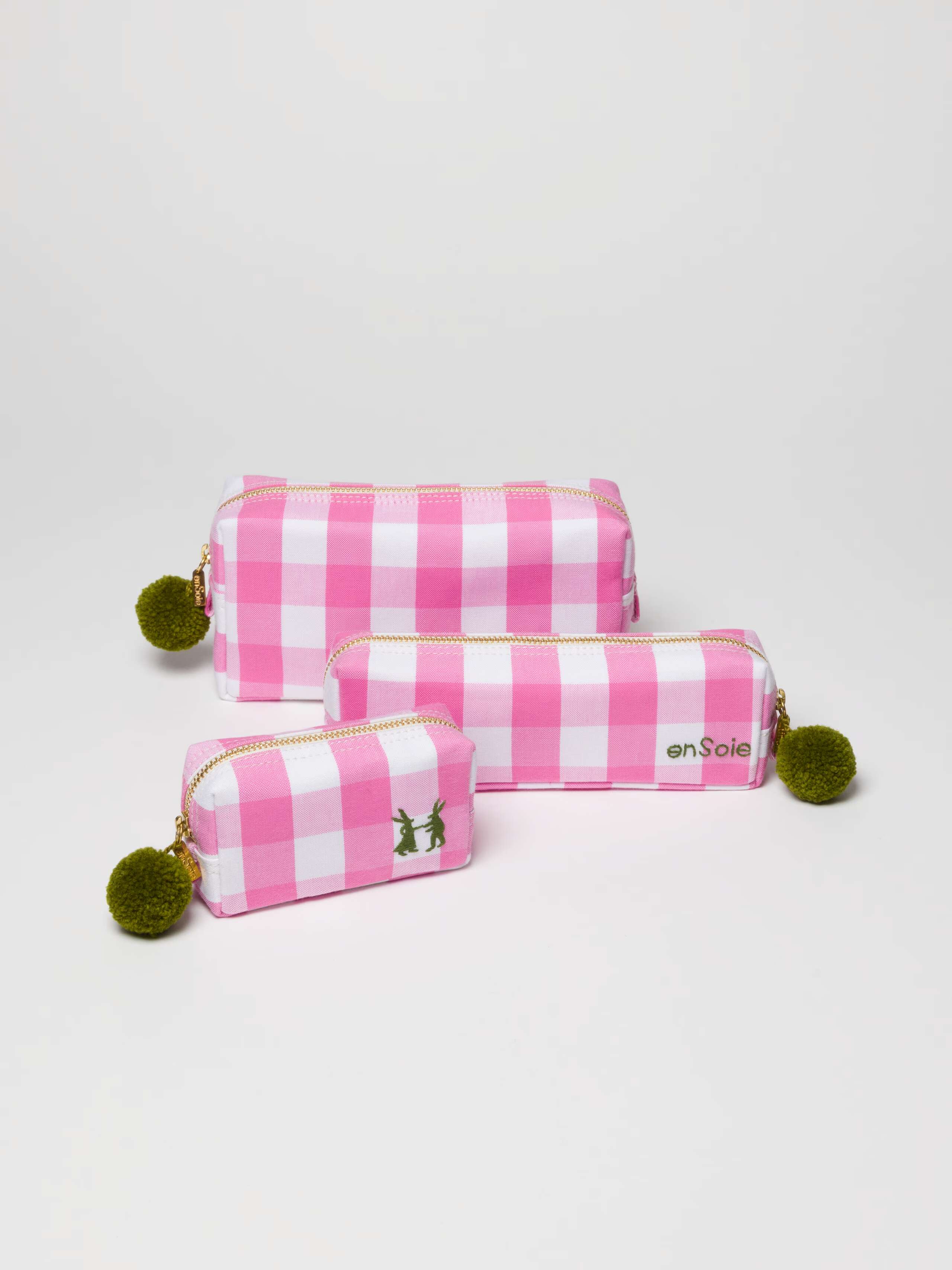 Linda Toiletry Bags in Rose garden