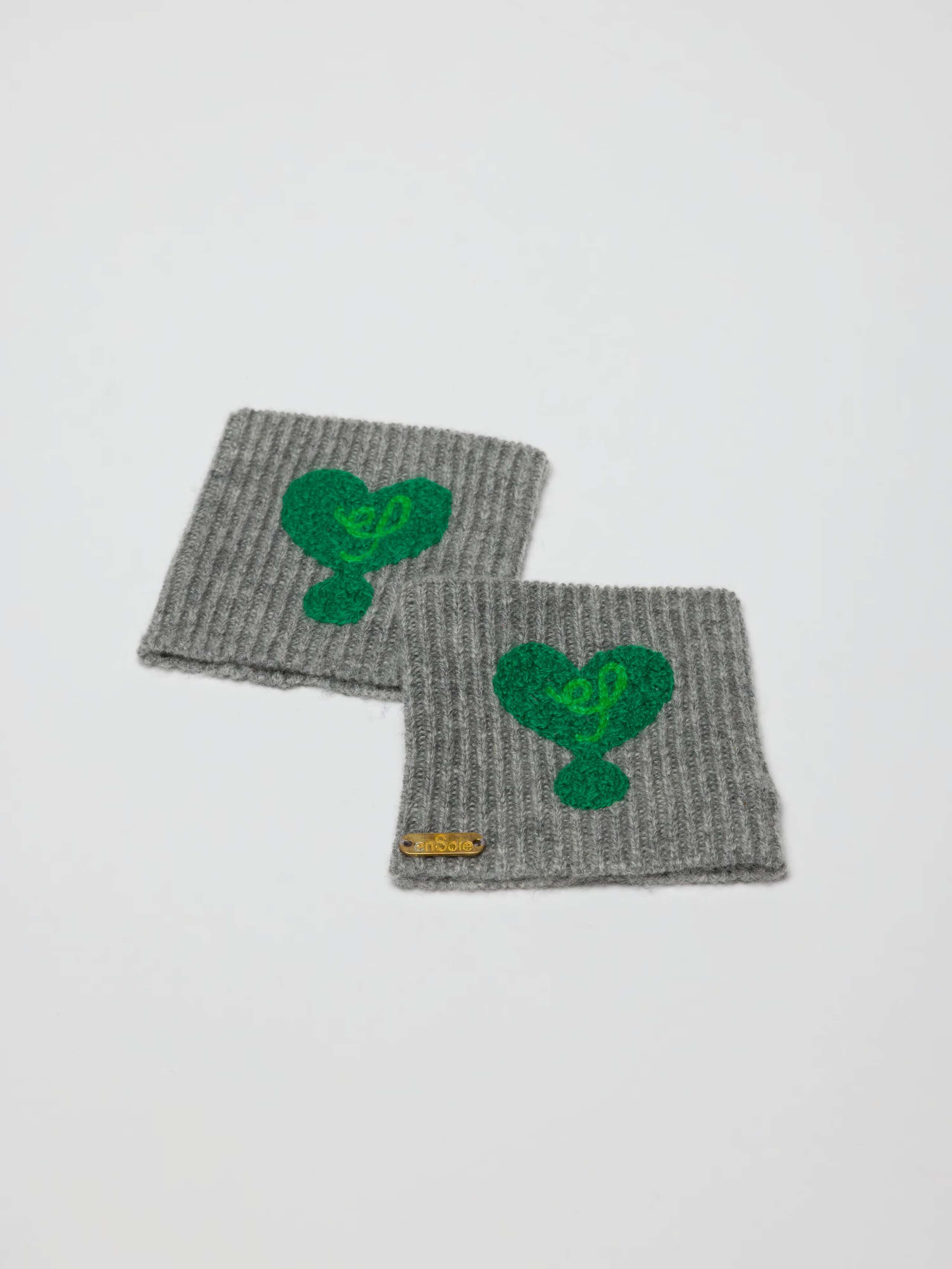 Picture of grey cashmere wrist warmers 