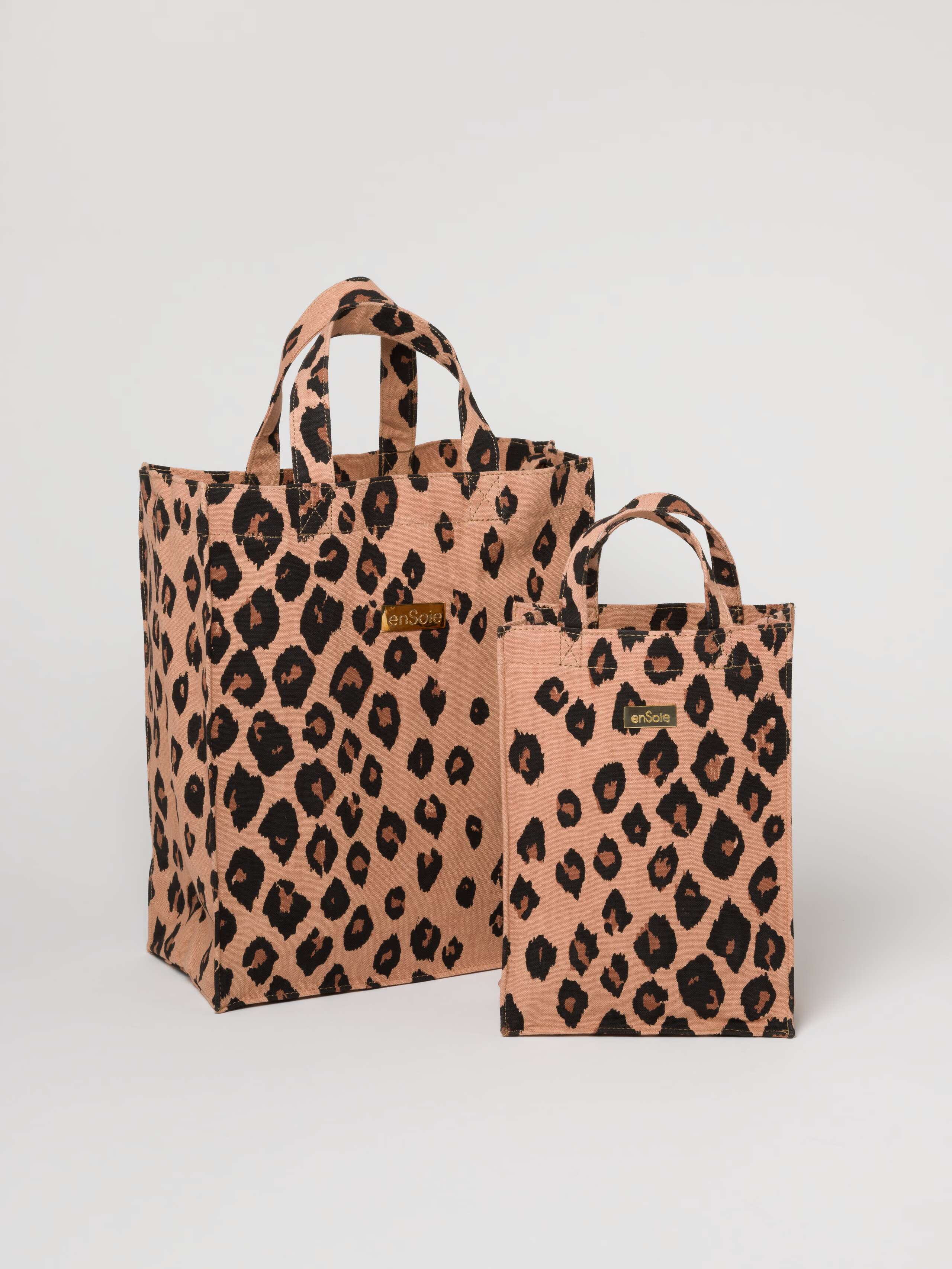 Leo print cabas bags in S and M
