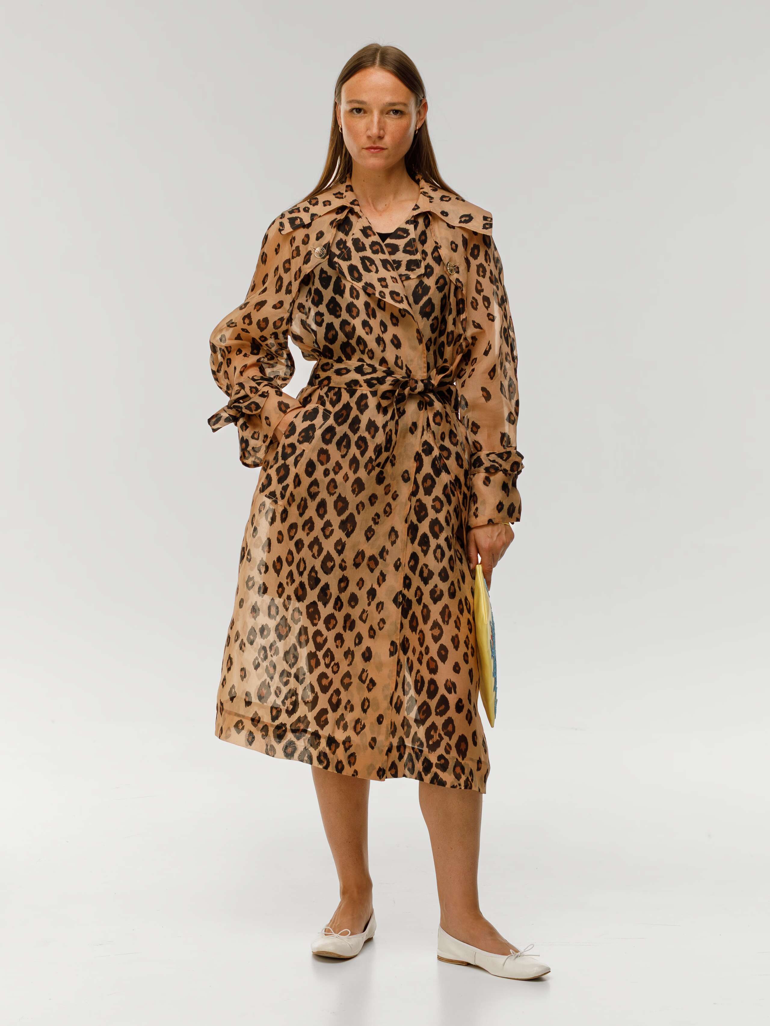 Manhattan Trenchcoat in satin organza silk in heritage leo print worn by model