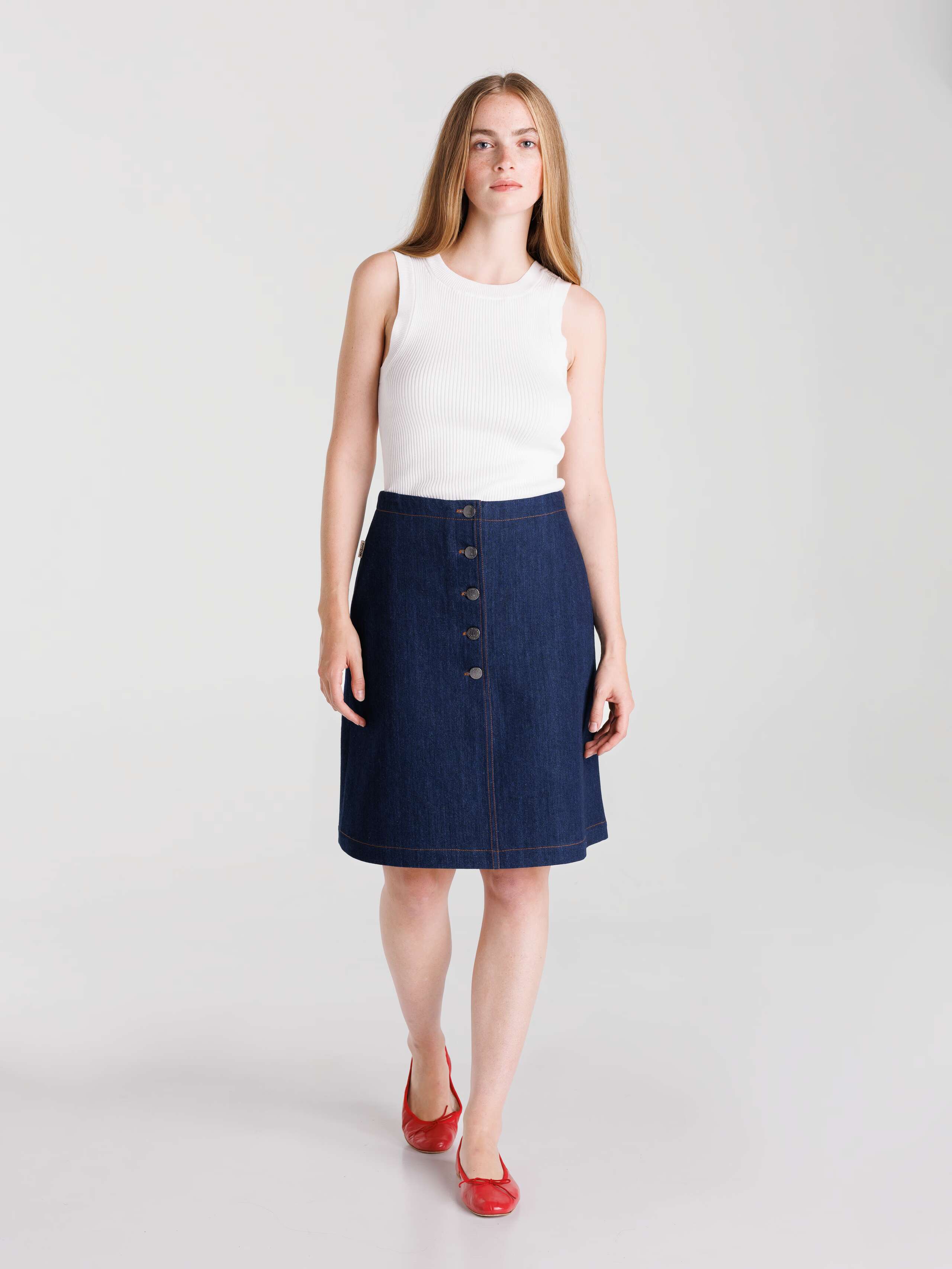 Isold skirt in denim, indigo worn by model