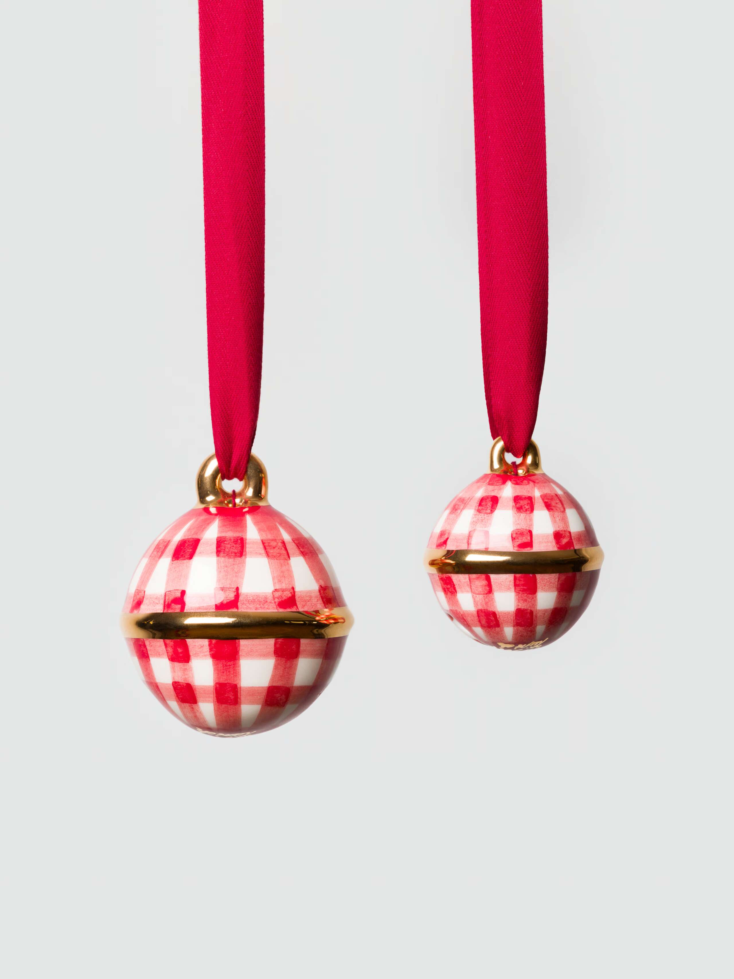 Swissbell ceramic in red vichy check, handpainted