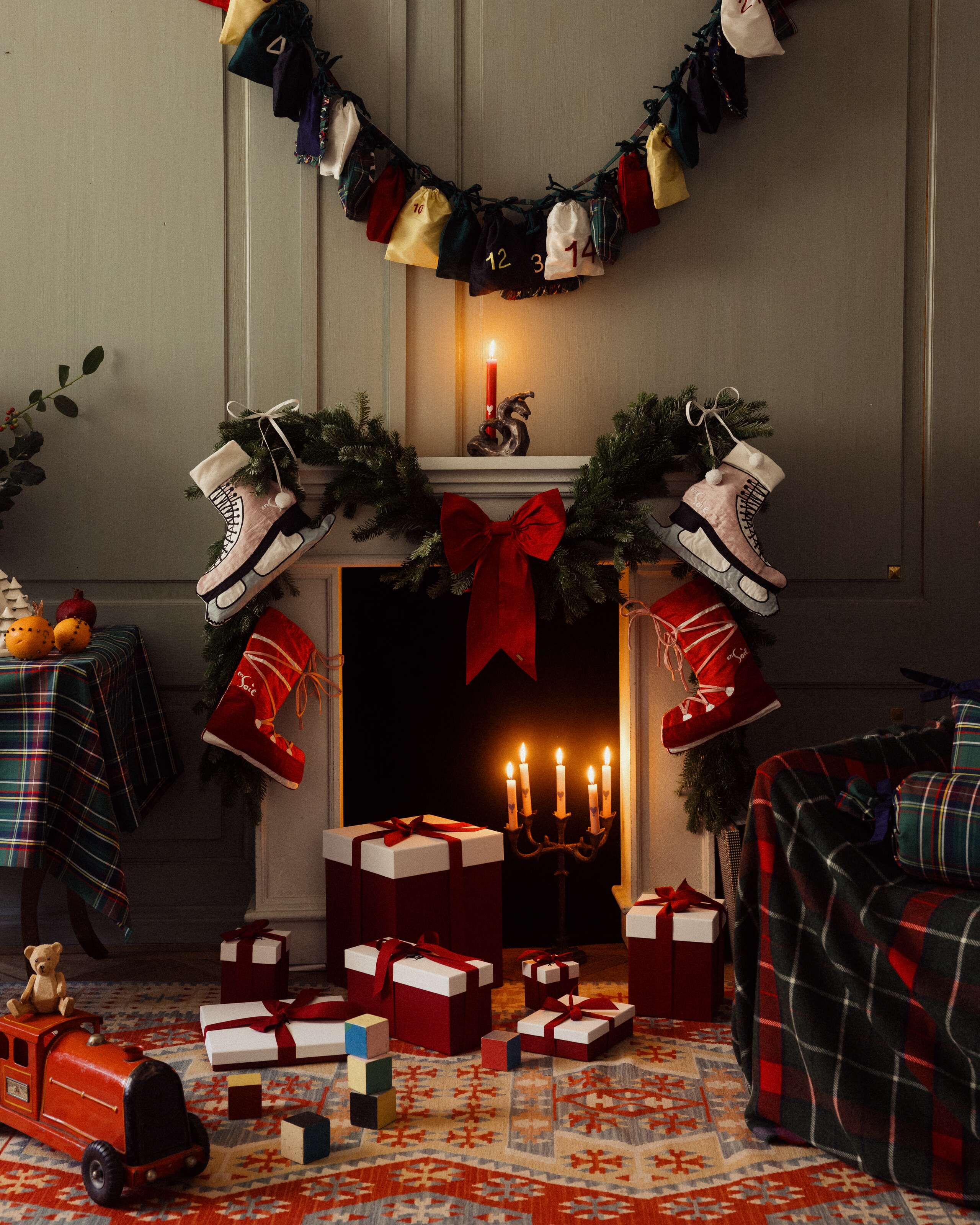 Picture of a decorated fireplace