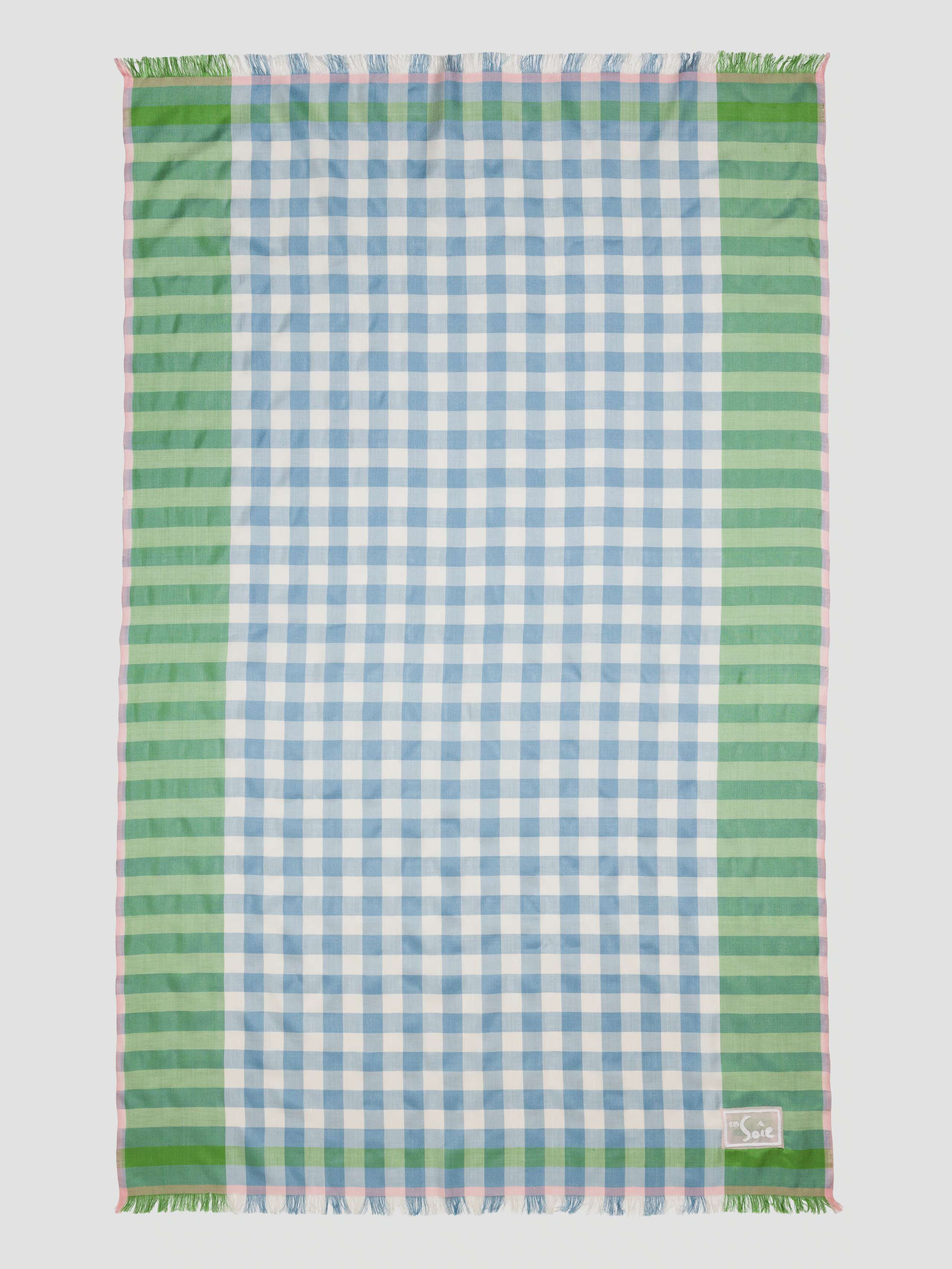 Product Shot of Satu 160 Scarf Spring Has Sprung