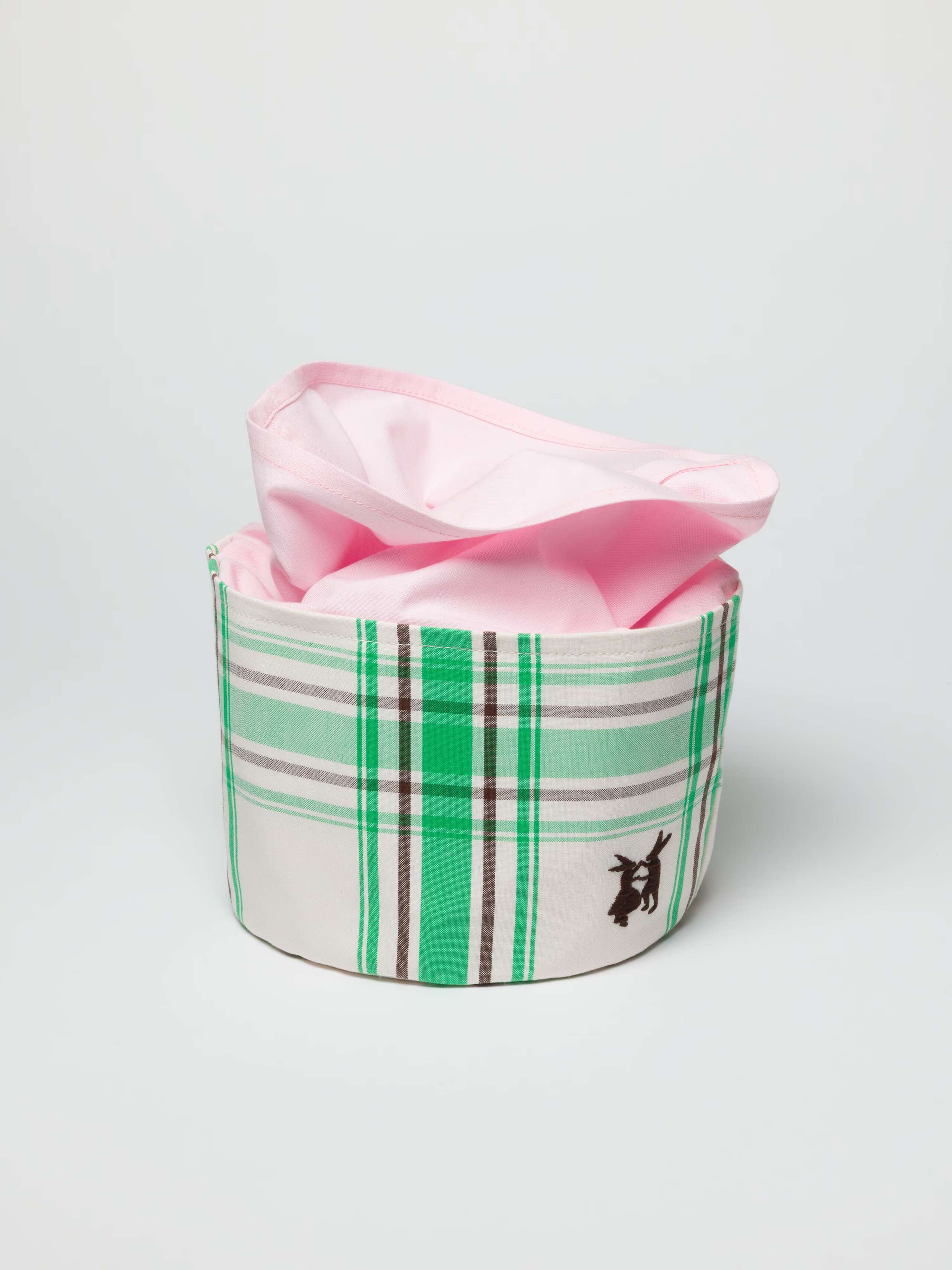 Olaf bread basket in bright meadow check and fresh rose 