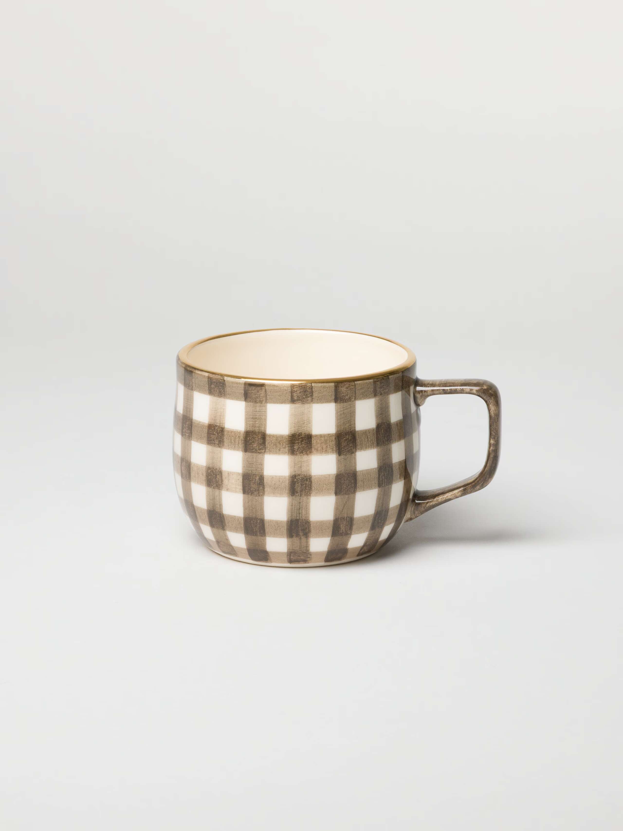Product shot of Fleur Cup in Moonrock 