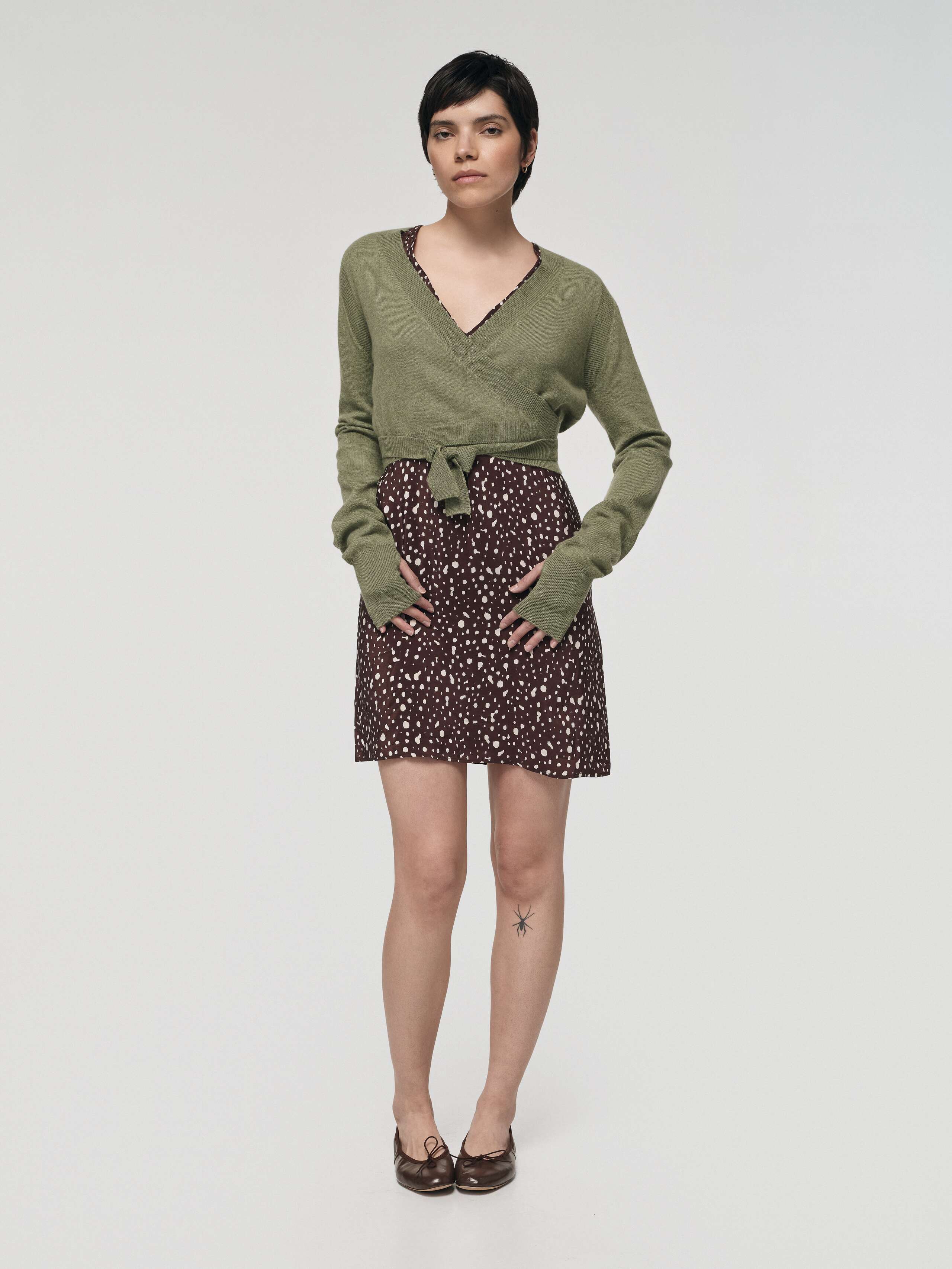 Product Shot of Ballerina Wrap in Green 
